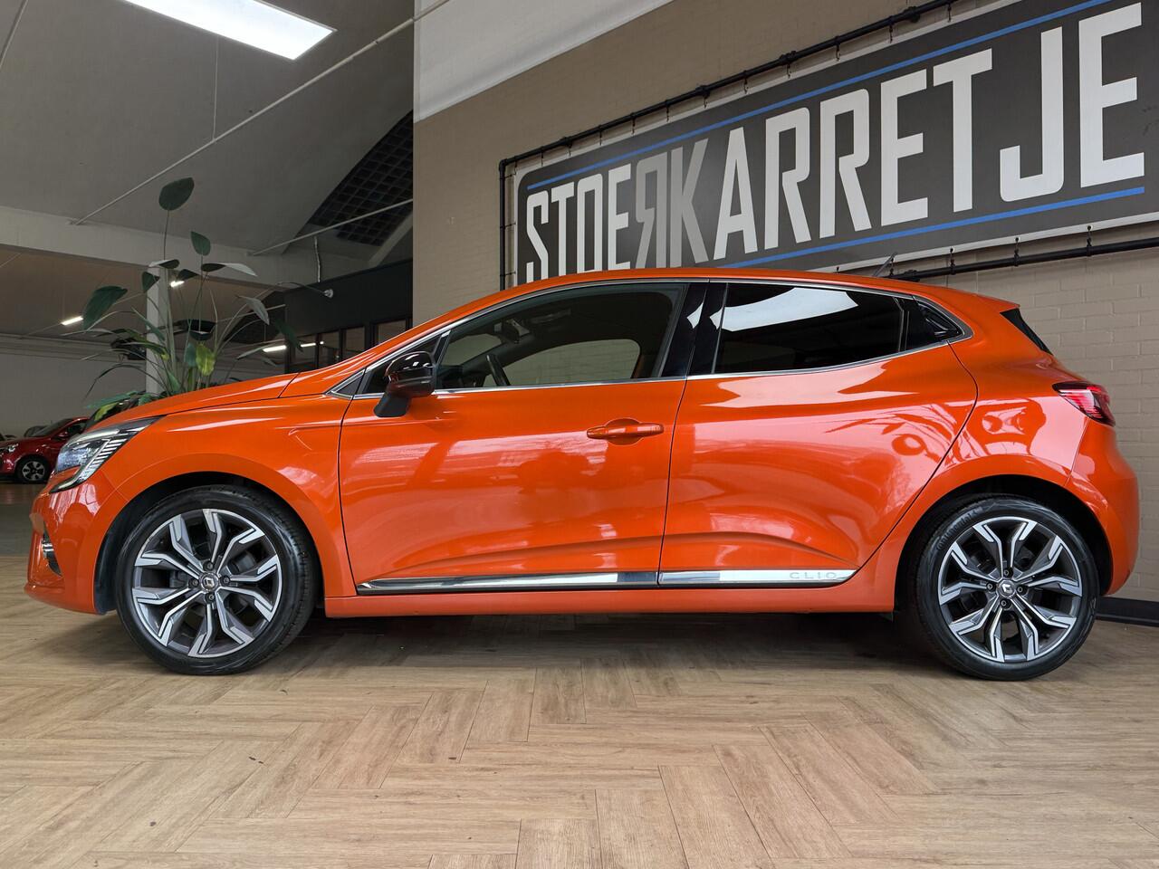 Renault CLIO 1.0 TCe 90pk Automaat | Groot Navi | 360 | 17" | PDC V+A | Stoel & stuur verwarming | Keurig nette auto |