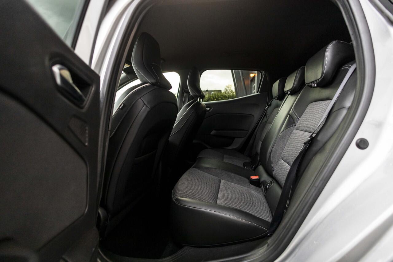 Renault CLIO 1.3 TCe Intens | Automaat | Carplay | LED