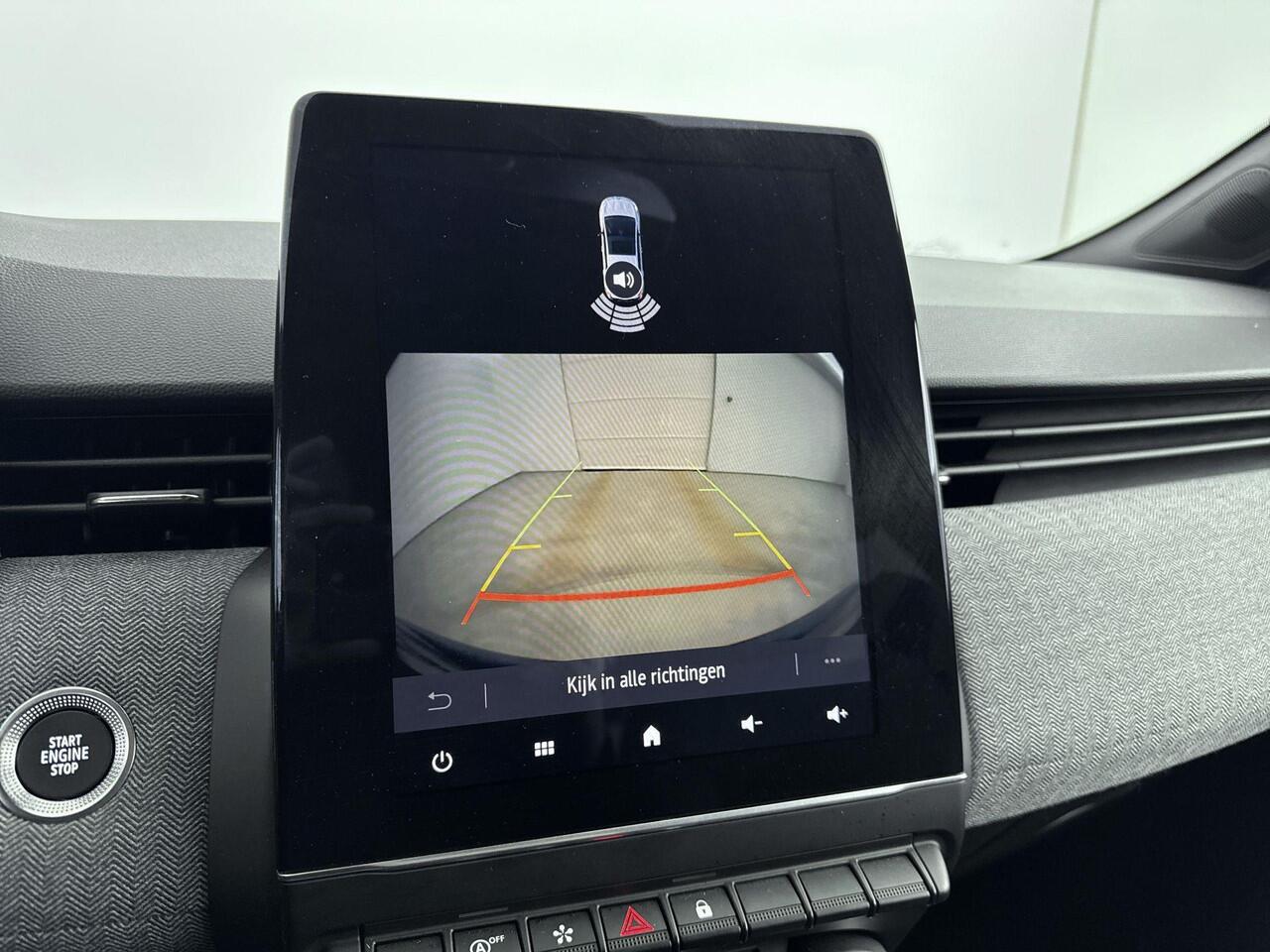 Renault CLIO 1.0 TCe 90PK GPF Techno | Navigatie met 9,3" Touchscreen | Climate Control | Cruise Control | Keyless Entry/Start | Armsteun Voor | Apple Carplay/Android Auto | Parkeersensoren + Camera | Lichtmetalen Velgen 16" |