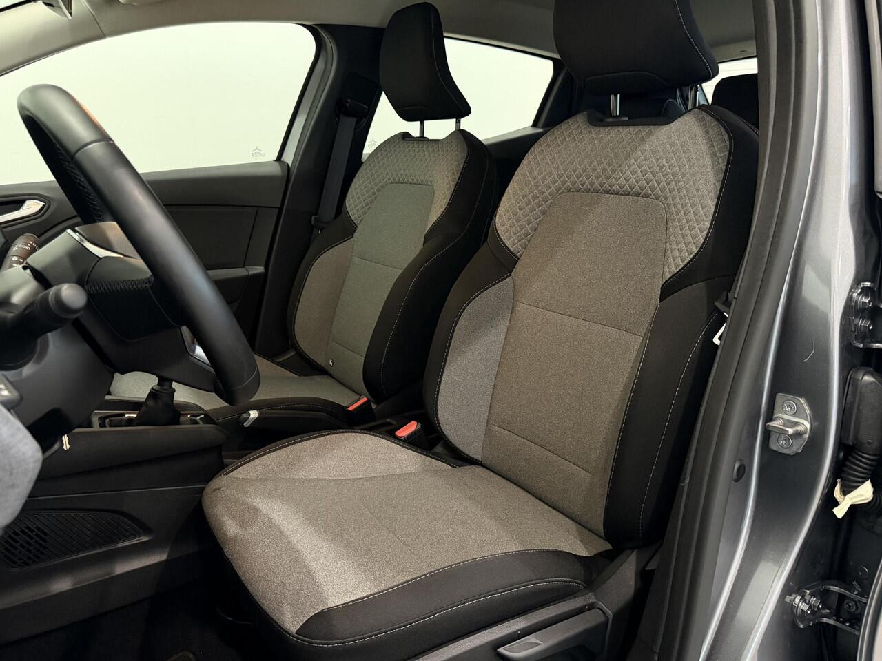 Renault CLIO 1.0 TCe 90 Evolution | Navigatie | Airco | Cruise Control | All season banden | Parkeersensoren achter