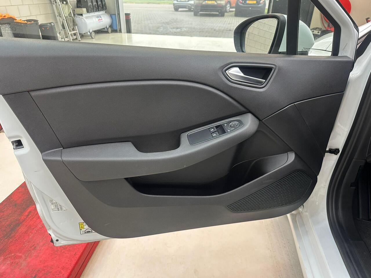 Renault CLIO 1.0 TCe Zen