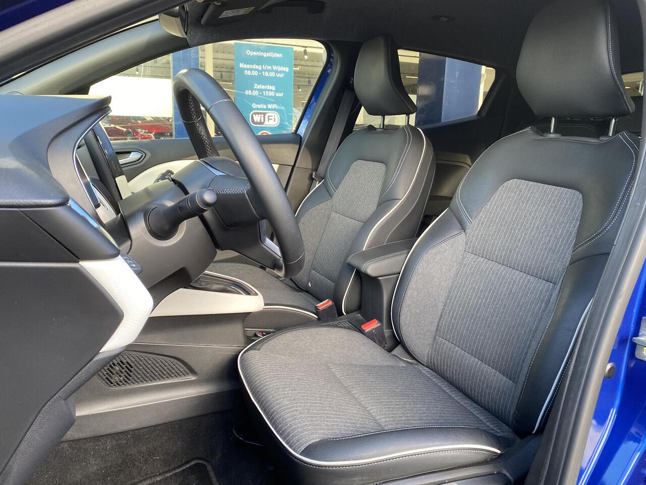 Renault CLIO 1.6 E-Tech Hybrid 145 Techno / Automaat / NL-Auto / 1e-Eigenaar / Dealer-Onderhouden / Cruise-Control / Climate-Control / Trekhaak / LED / Keyless / Apple-Carplay & Android-Auto / Sfeerverlichting / DAB Radio-Bluetooth / Navi / PDC V+A met Camera / 16'' L