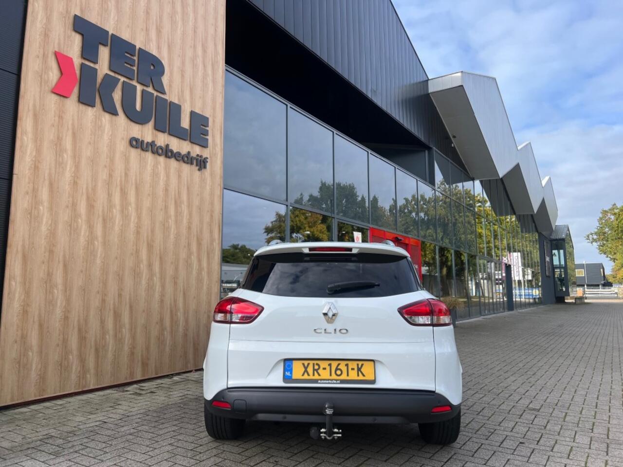 Renault CLIO 0.9 Tce Station 2019 Business Edition.