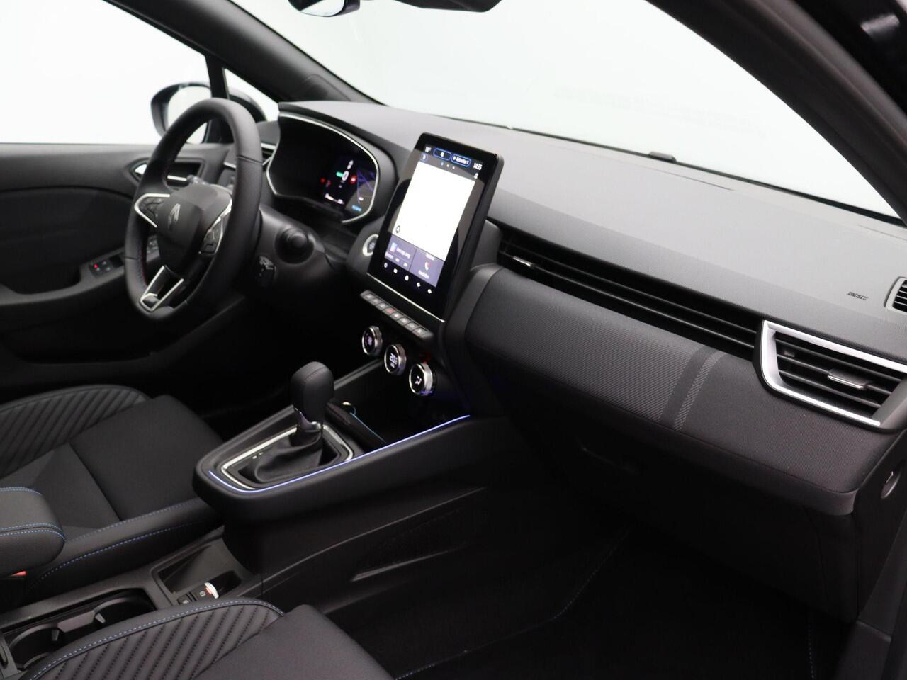 Renault CLIO 1.6 E-Tech Full Hybrid 145 esprit Alpine | Bose audiosysteem | Rondom camera | Stoel en stuurwiel verwarming |