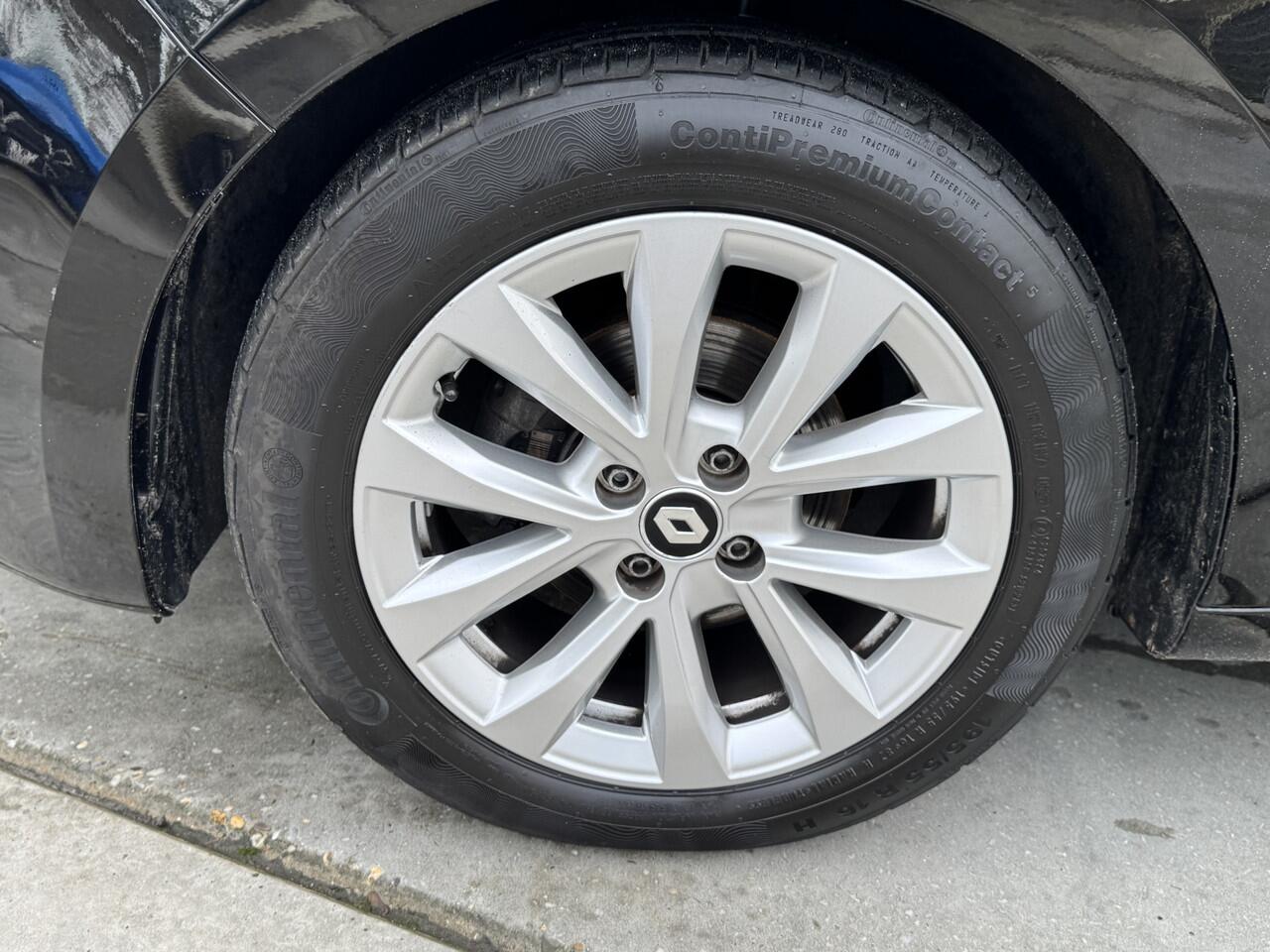 Renault CLIO 1.0 TCe 92pk Intens Navigatie Climate Control LMV LED PDC