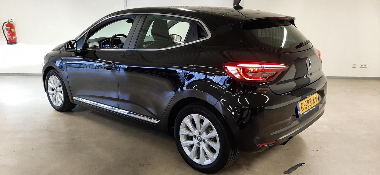 Renault CLIO 1.0 TCe Intens NAVIGATIE / CLIMATE CONTROLE / CRUISE CONTROLE / PARKEERSENSOREN.