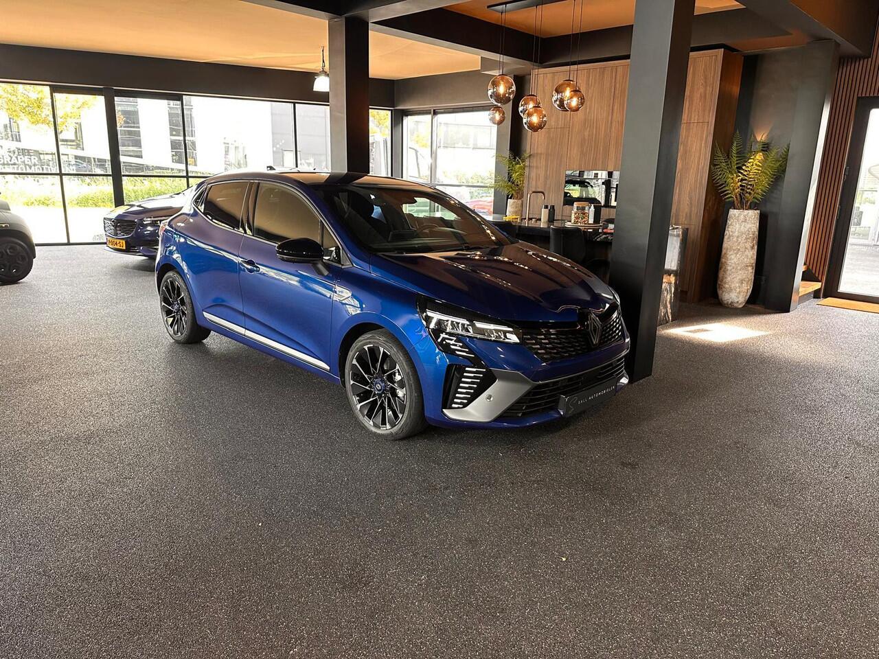 Renault CLIO 1.6 E-Tech Full Hybrid 145 esprit Alpine