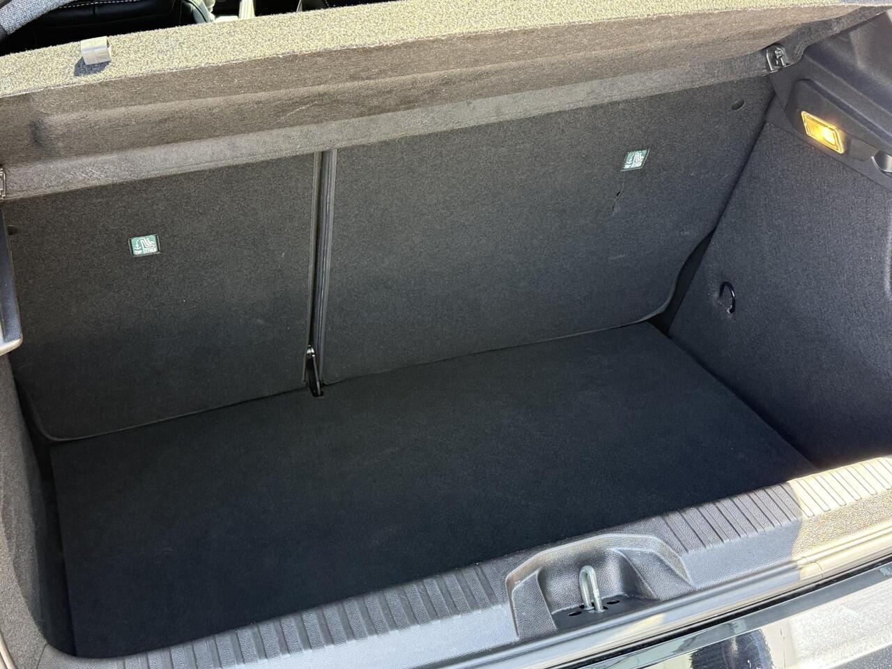 Renault CLIO 1.0 TCe 90 GPF techno | Achteruitrijcamera | Navigatie | 17" Lichtmetalen Velgen | Apple CarPlay / Android Auto |