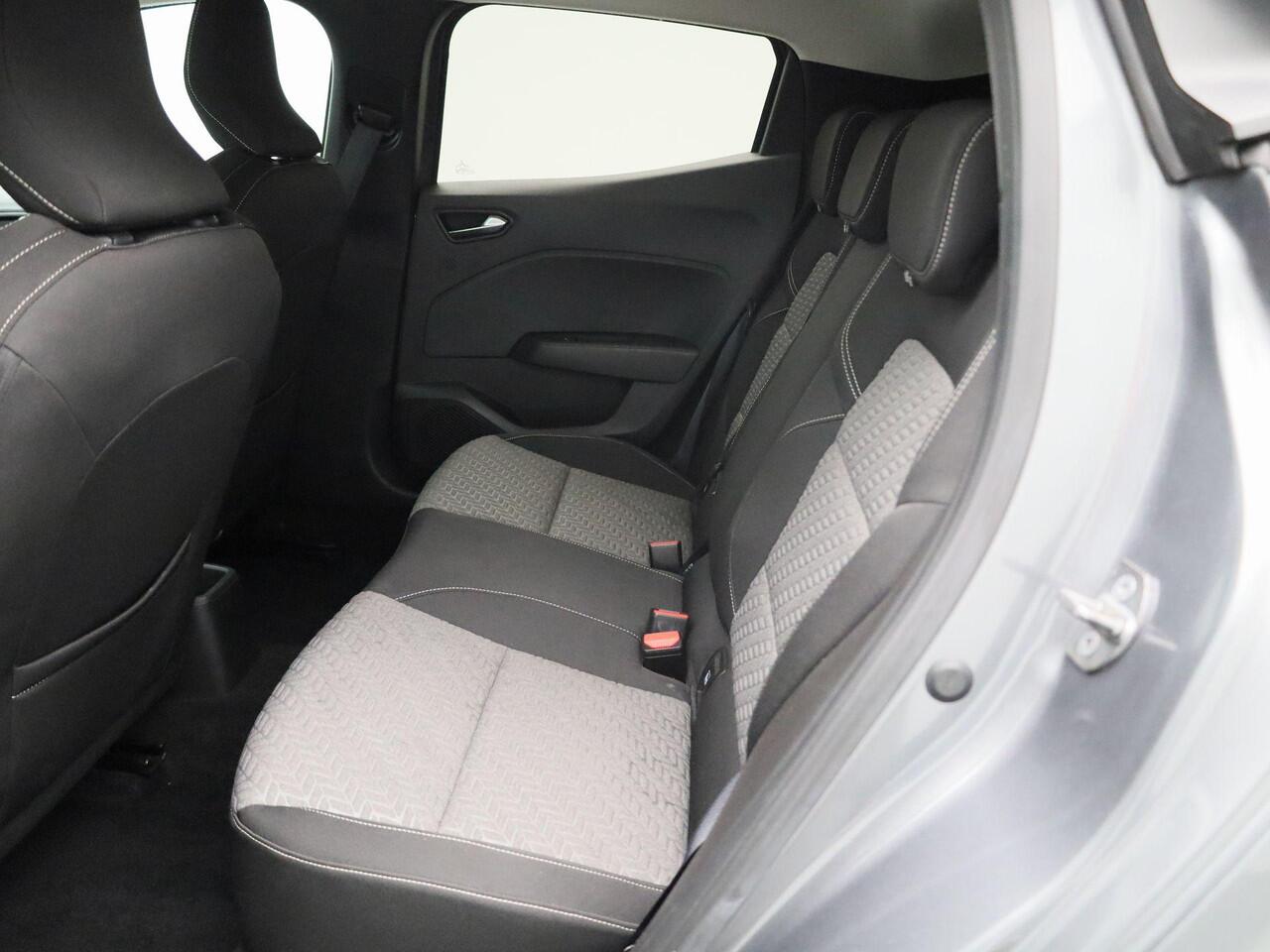 Renault CLIO 1.0 TCe 90 Evolution | Navigatie | Parkeersensoren | Airco