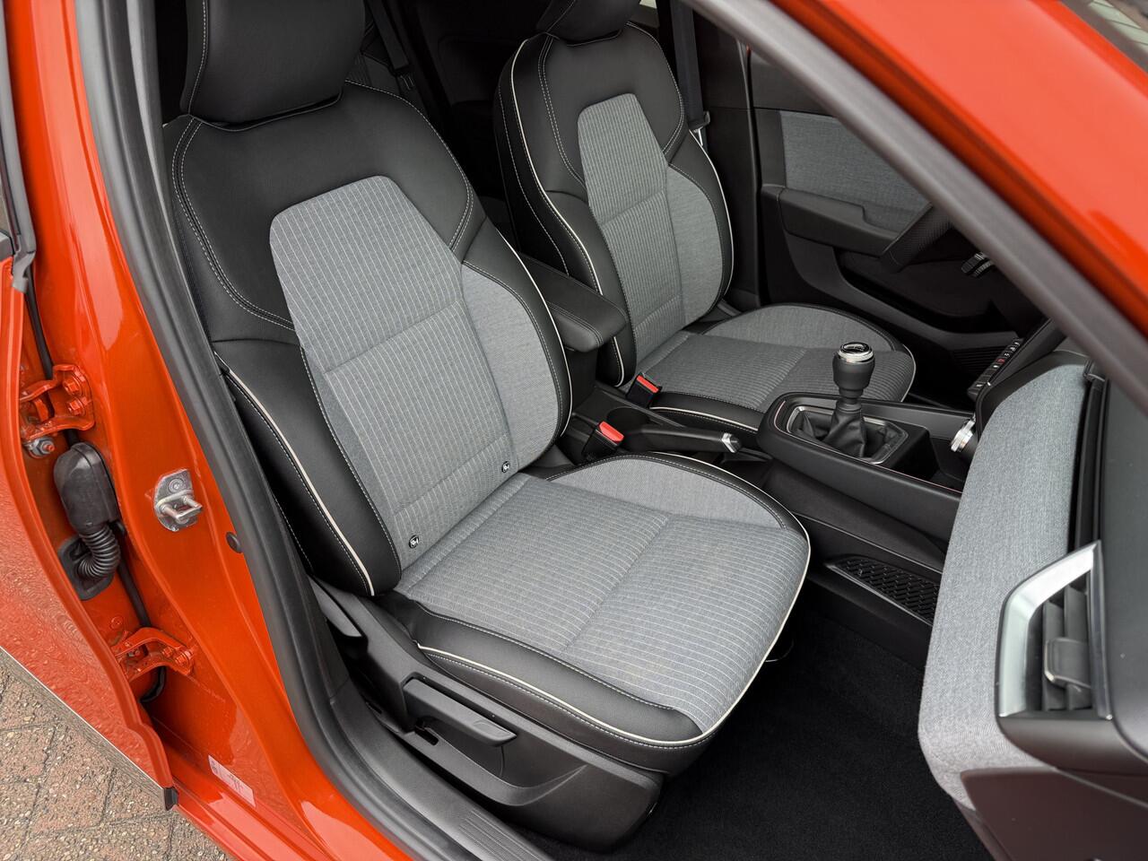 Renault CLIO 1.0 TCe 90 GPF techno | stoel en stuurverwarming | tijdelijk gratis Top Afleverpakket twv Eur 695