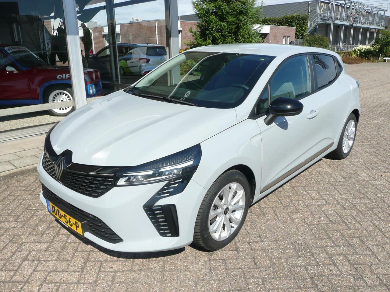 Renault CLIO TCe 90 GPF evolution PACK WINTER/ PACK LOOK (16"LM VELGEN & PRIVACY GLAS)/ RESERVE WIEL/ 4 SEIZOENSBANDEN/ ETC.... DEALER ONDERHOUDEN! 1e EIGENAAR! GRIS RAFALE METALLIC!