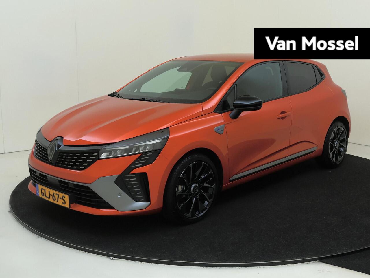 Renault CLIO 1.0 TCe 90PK GPF Esprit Alpine | Navigatie | Draadloze Carplay | Climate Control | Stoel & Stuurverwarming | Adaptive Cruise Control | Parkeersensoren & Camera | All Season Banden | Privacy Glass |
