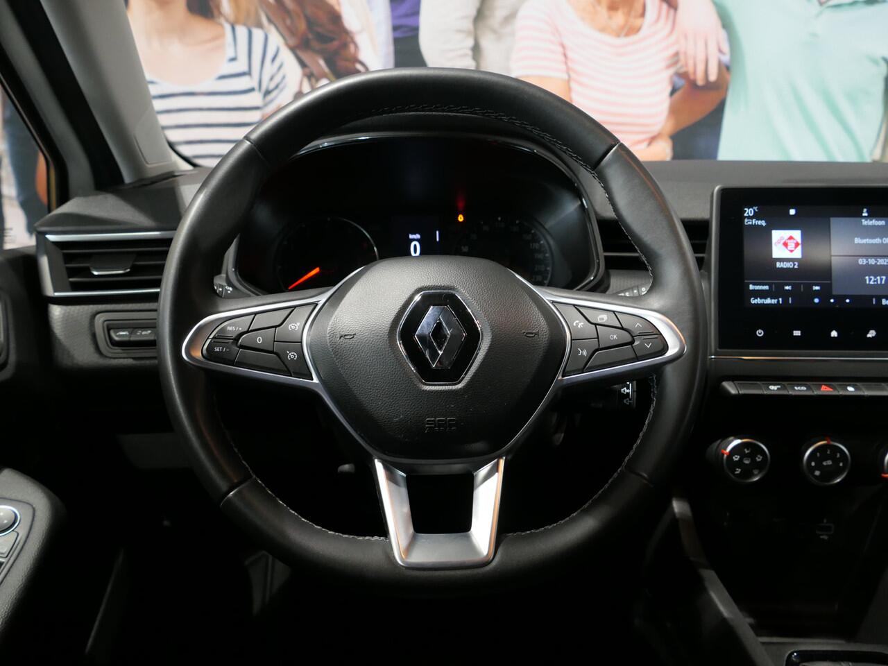 Renault CLIO 1.0 TCe 90 Equilibre - Occasion Lease vanaf ¤349 p/m - Sensor achter - All Season - Apple/Android Auto