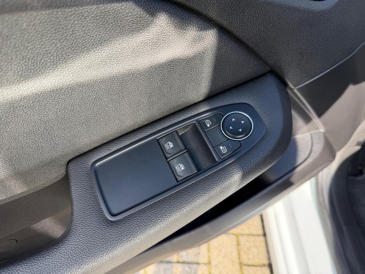 Renault CLIO 1.0 TCe Zen Airco | Cruise