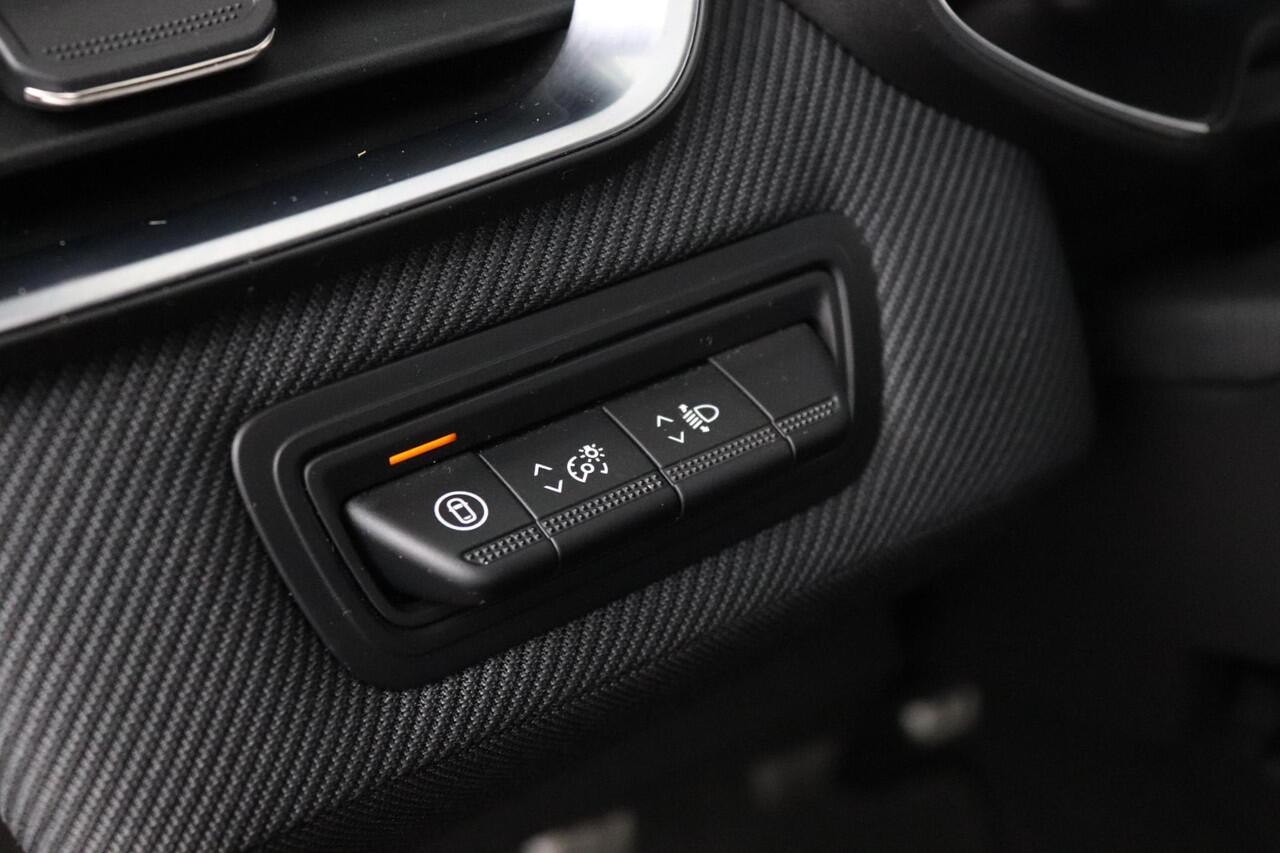 Renault CLIO TCe 90 Esprit Alpine | BOSE Audio| 360 Camera| Virtual Cockpit| 17'' Alpine Velgen| Alpine Sport Stoelen|