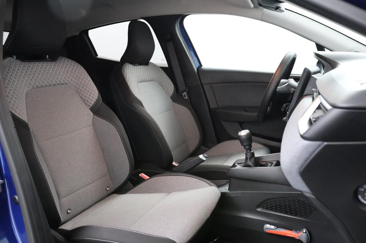 Renault CLIO 1.0 TCe 90 GPF evolution | Pack Look | Camera | Pack Navigation |