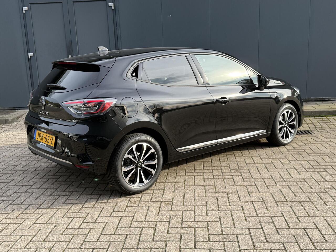 Renault CLIO 1.0 TCe 90 GPF techno Handgeschakeld / Fabrieksgarantie tot 04-2027 / Dealer onderhouden / Pack winter / Achteruitrijcamera / Stuur-en Stoelverwarming / Apple Carplay Android Auto / Navigatie /