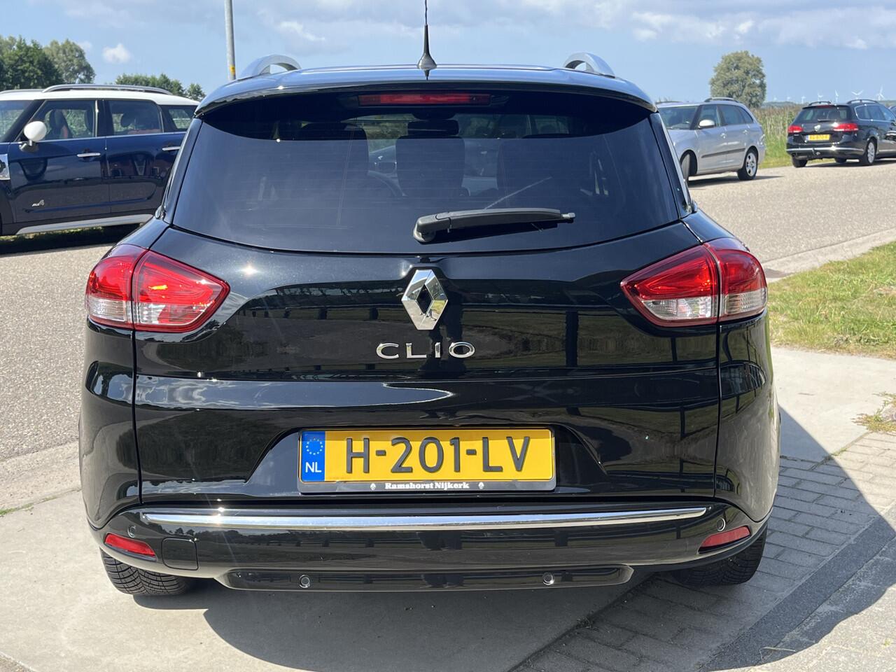 Renault CLIO Estate 0.9 TCe Limited / Camera / Airco / Cruise / Keyless / Applecarplay - Androidauto /