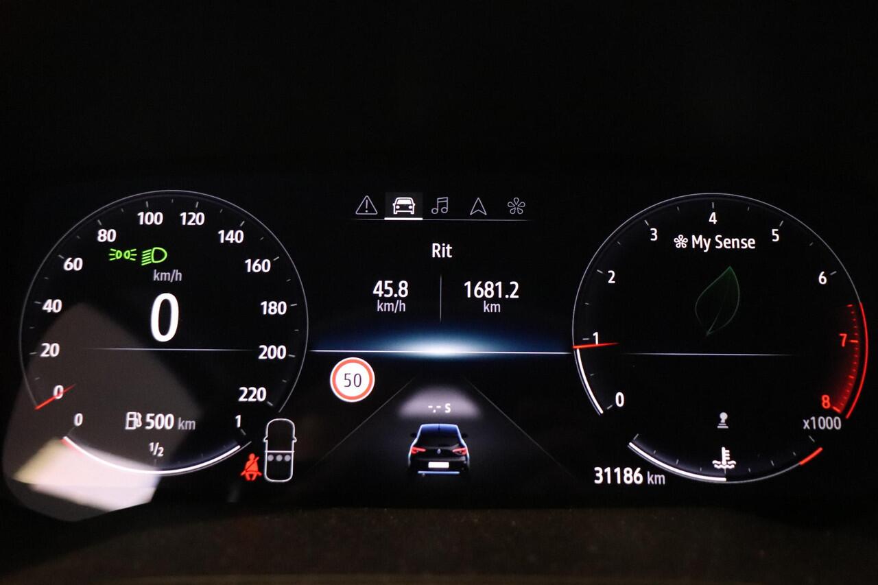 Renault CLIO 1.0 TCe 90 GPF techno | Camera | Climate control | Navigatie | LED | 17" Lichtmetaal | Apple CarPlay / Android Auto |