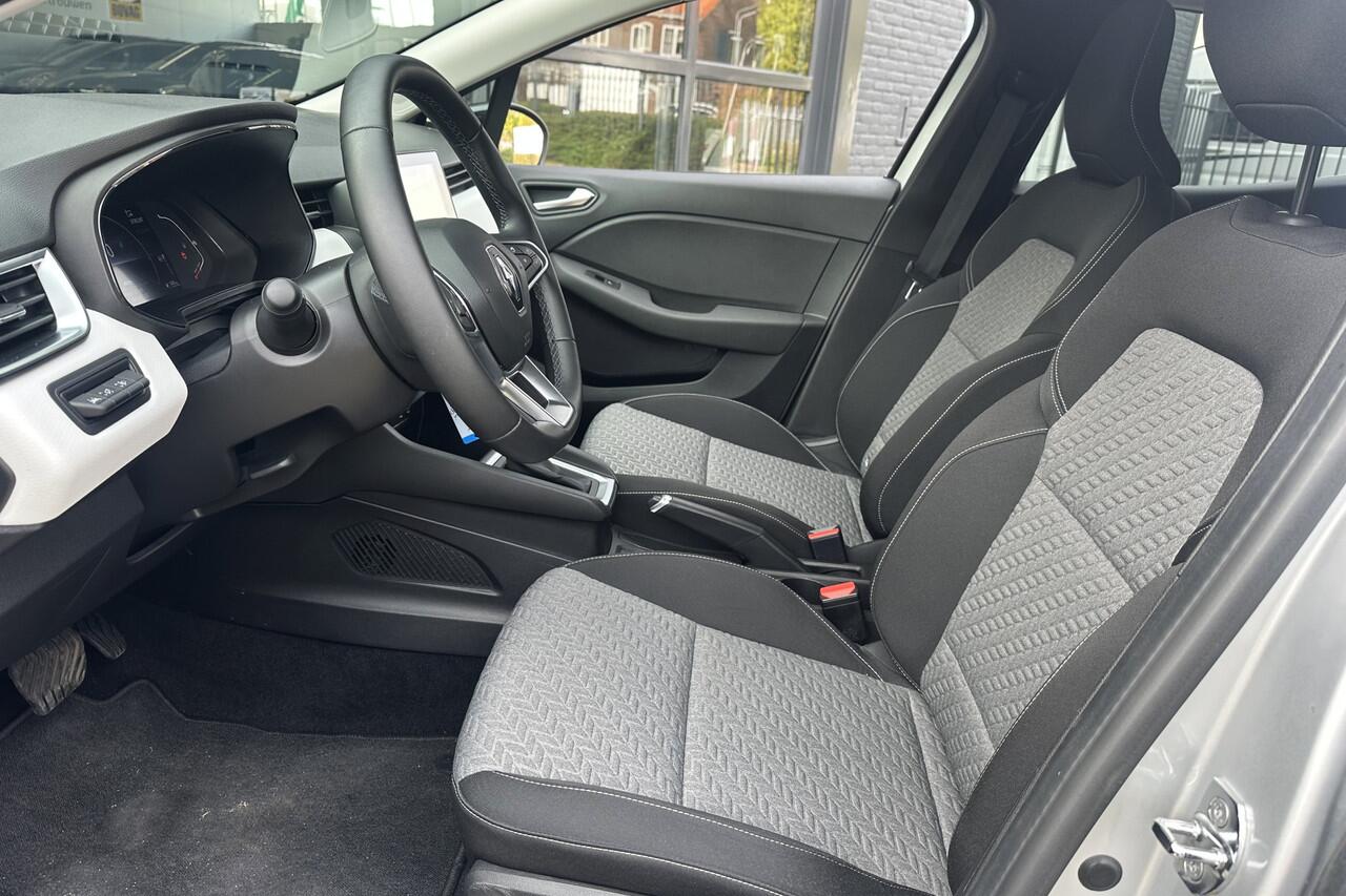 Renault CLIO 1.6 E-Tech Hybrid 145 Evolution