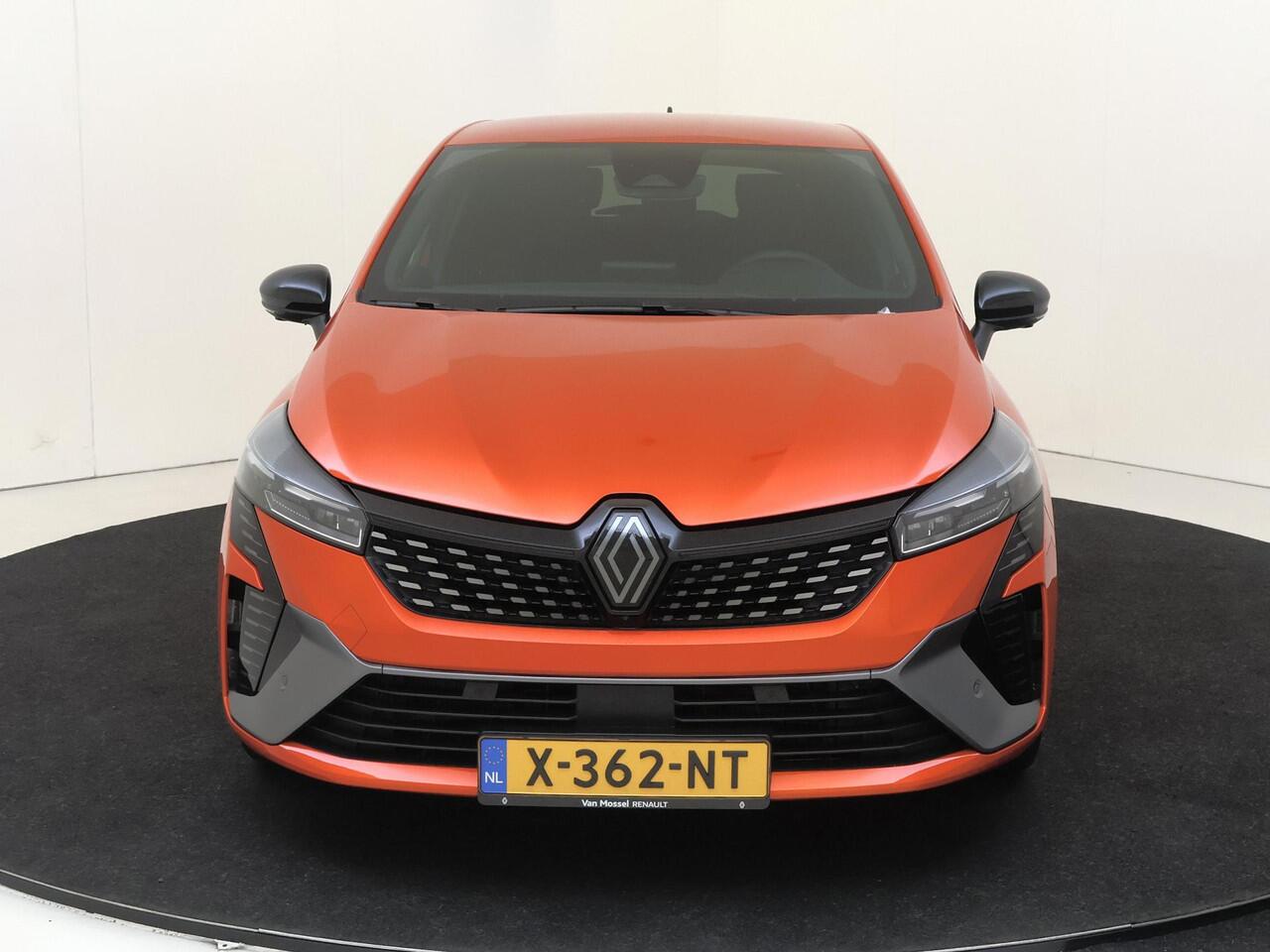 Renault CLIO 1.6 E-Tech Full Hybrid 145 esprit Alpine | BOSE Audio / 360 Camera / Pack Winter / Navi / Airco