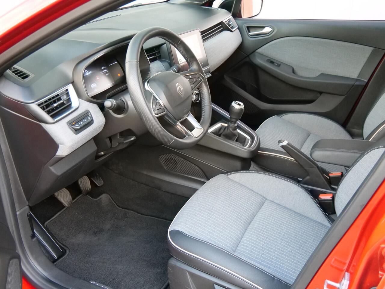 Renault CLIO 1.0 TCe 90 GPF techno Navi / DAB / Apple Carplay / Camera