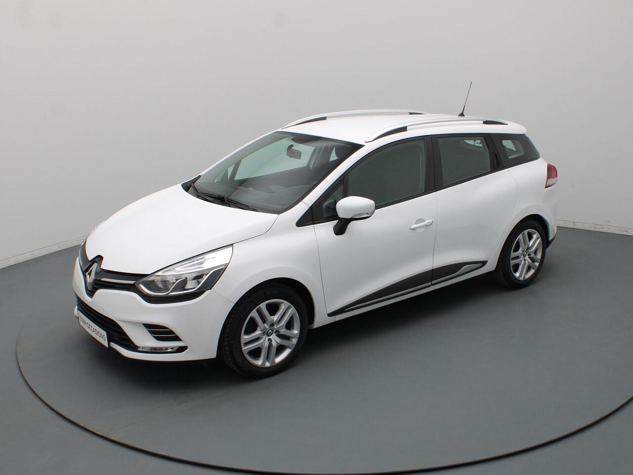 Renault CLIO Estate 90pk TCe Zen Airco | Cruise | Carplay | Parkeersens. achter | Trekhaak