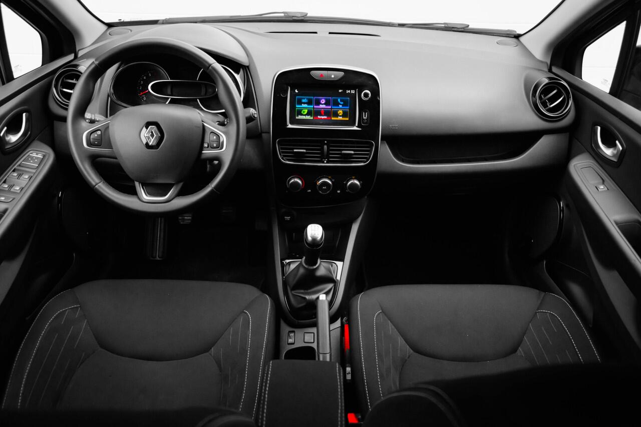 Renault CLIO Estate 0.9 TCe Limited | parkeersensoren achter | Airco | LM Velgen | NAVI |