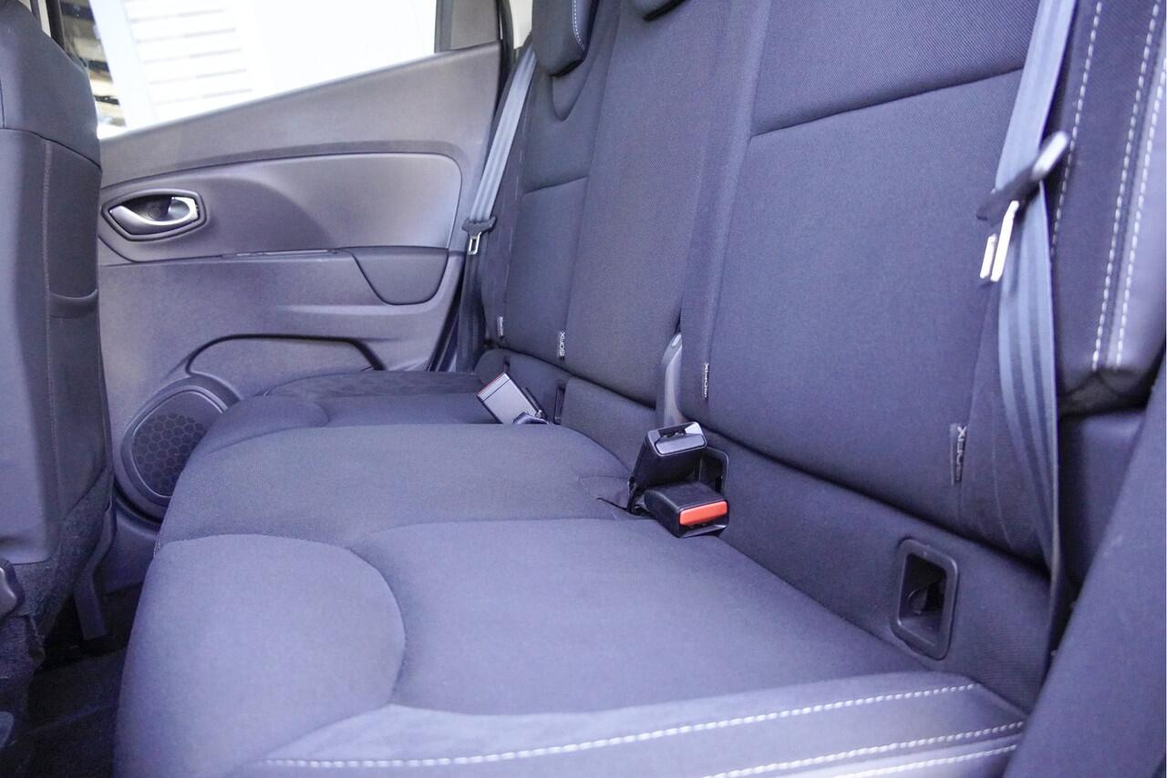 Renault CLIO Estate 0.9 TCe Limited BJ2020 Lmv 16" | Led | Pdc | Navi | Climate control | Cruise control | Keyless entry | Extra getint glas