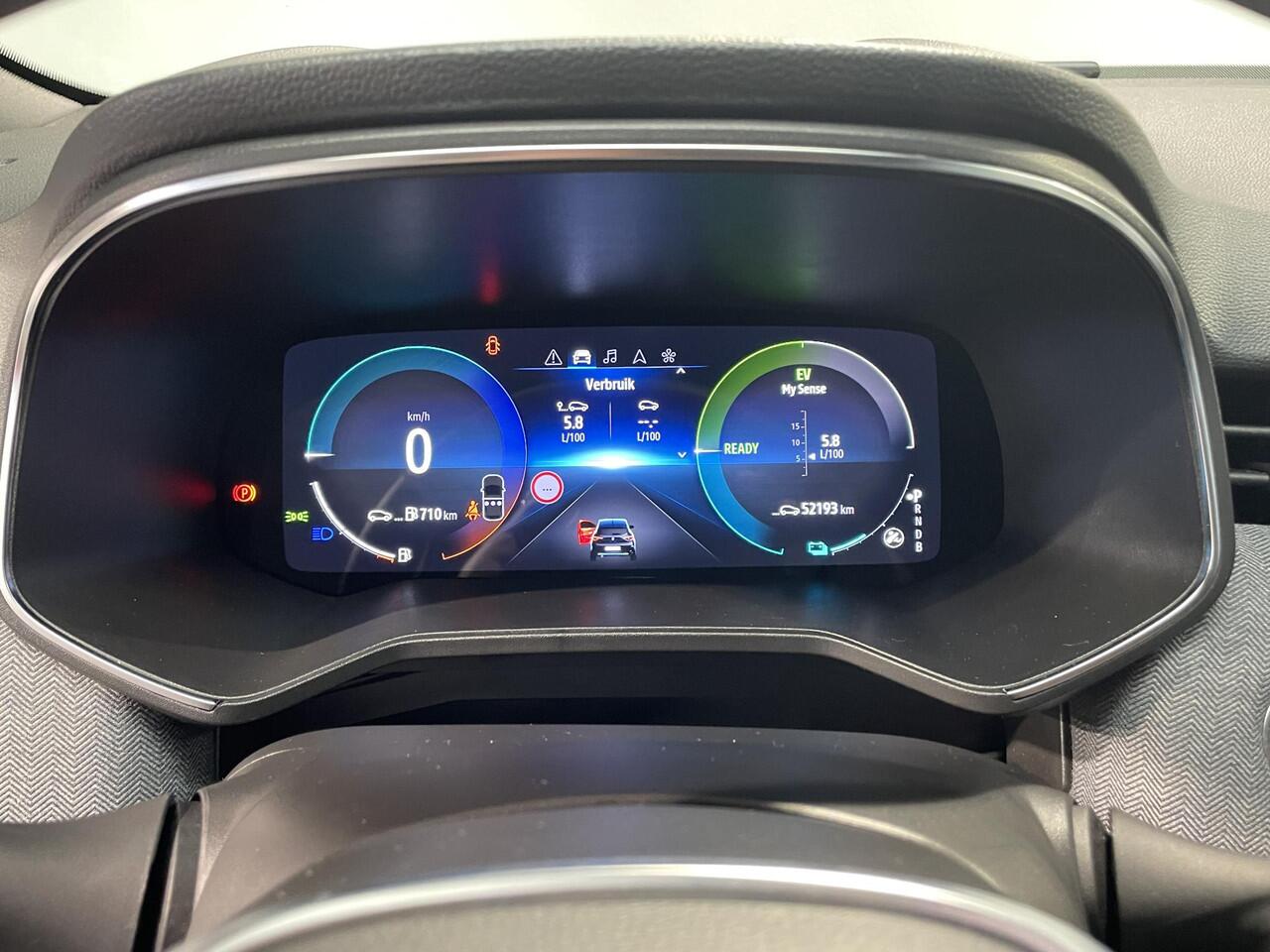 Renault CLIO 1.6 E-Tech Full Hybrid 145 techno | Naviatie | Camera