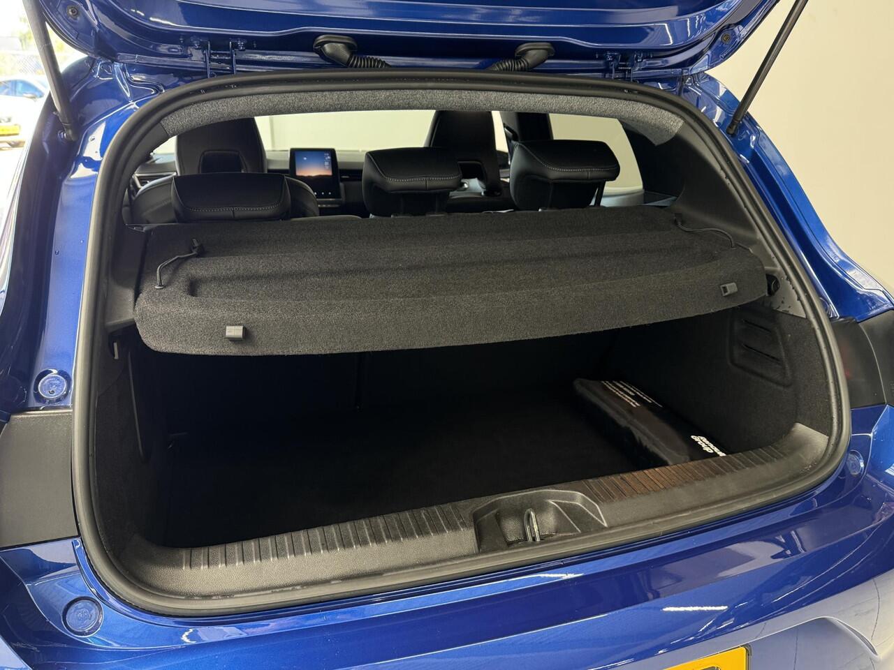 Renault CLIO 1.0 TCe 90 GPF esprit Alpine | Navigatie | 360 Camera | Cruise control adaptief | BOSE |