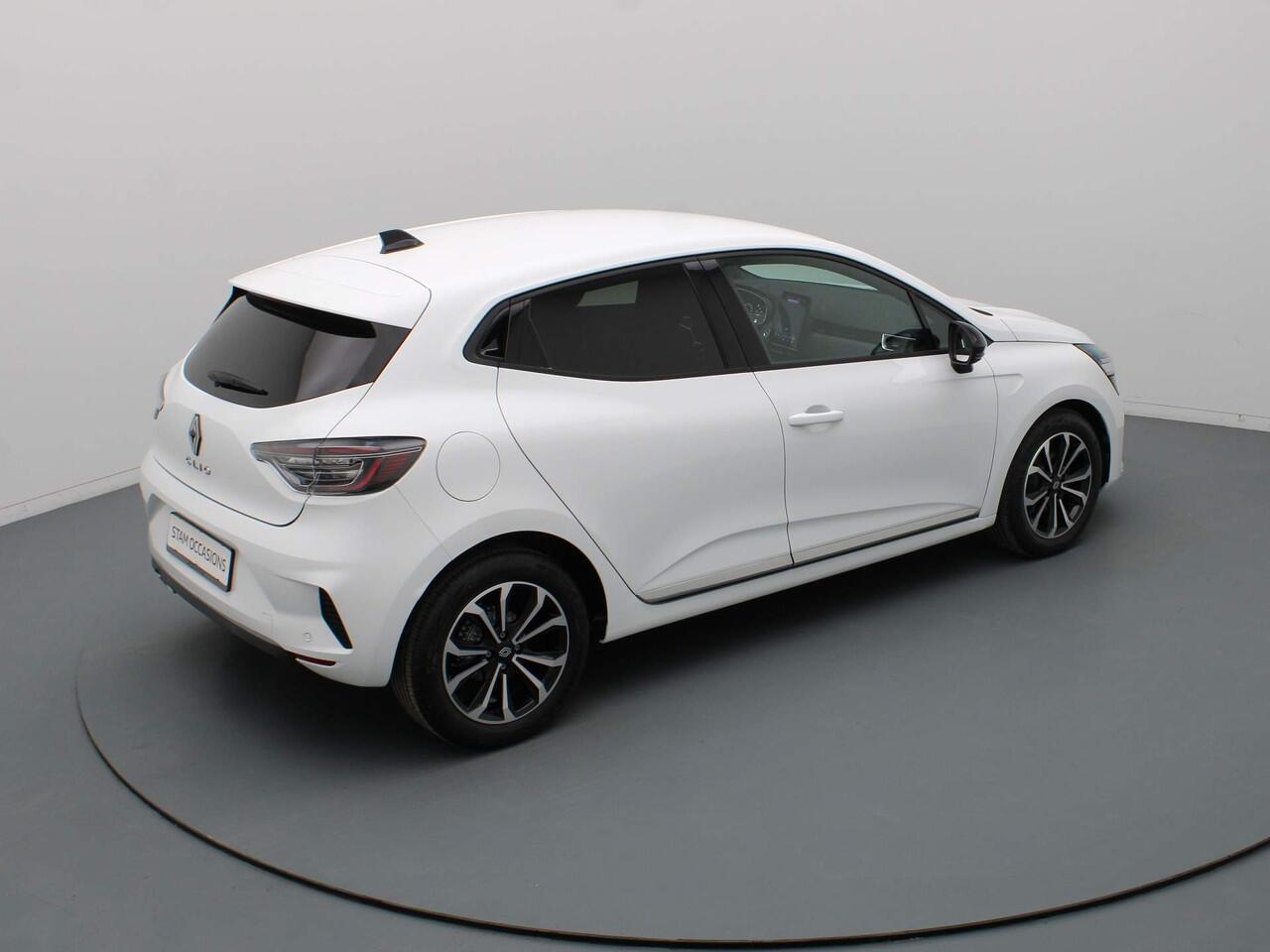 Renault CLIO TCe 90pk GPF techno Camera | Climate | 9,3" Navi | Parksens. achter