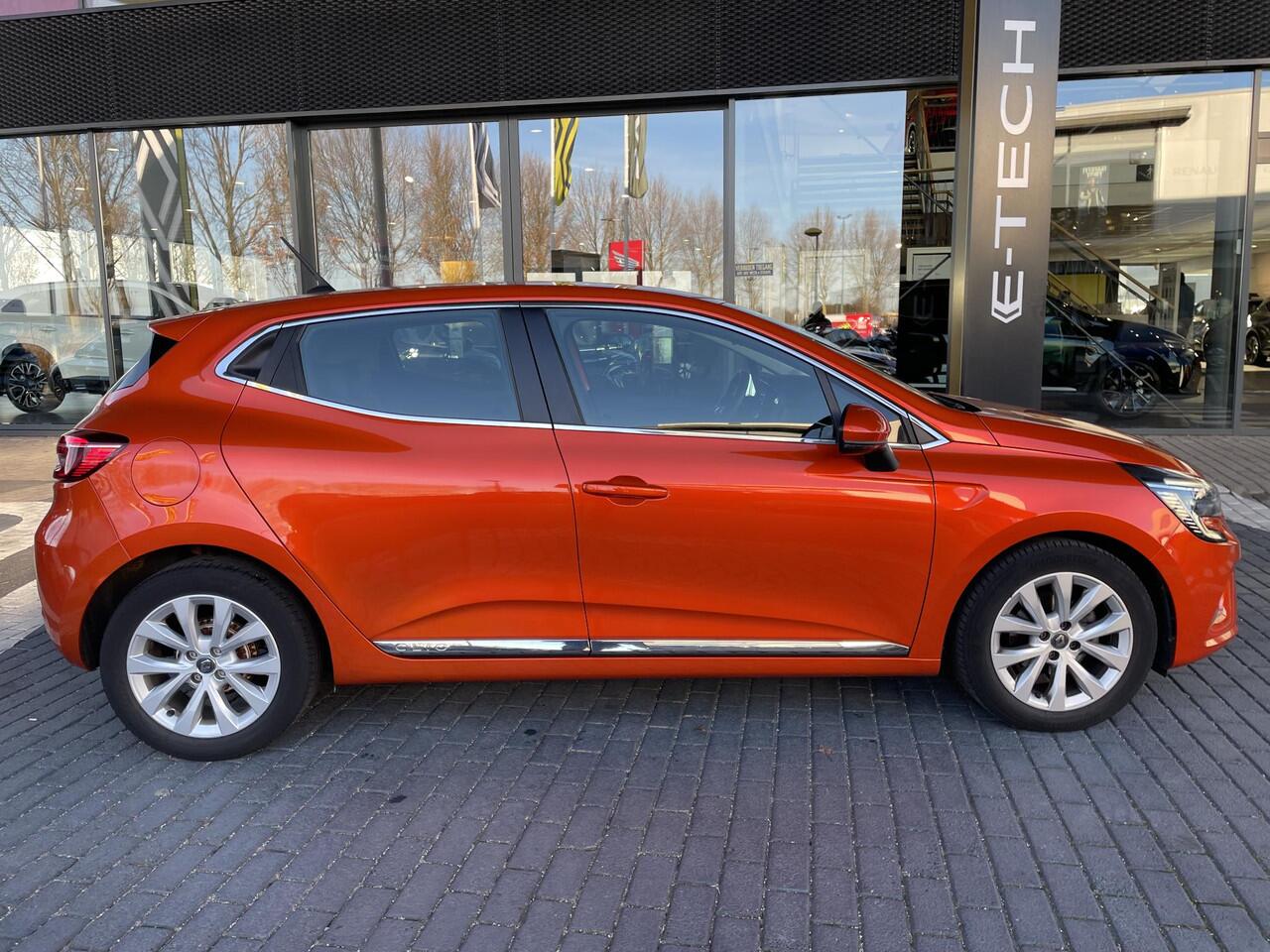 Renault CLIO 1.0 TCe Intens / PDC + CAMERA / CLIMATE CONTROL / NAVIGATIE / APPLE & ANDROID CARPLAY
