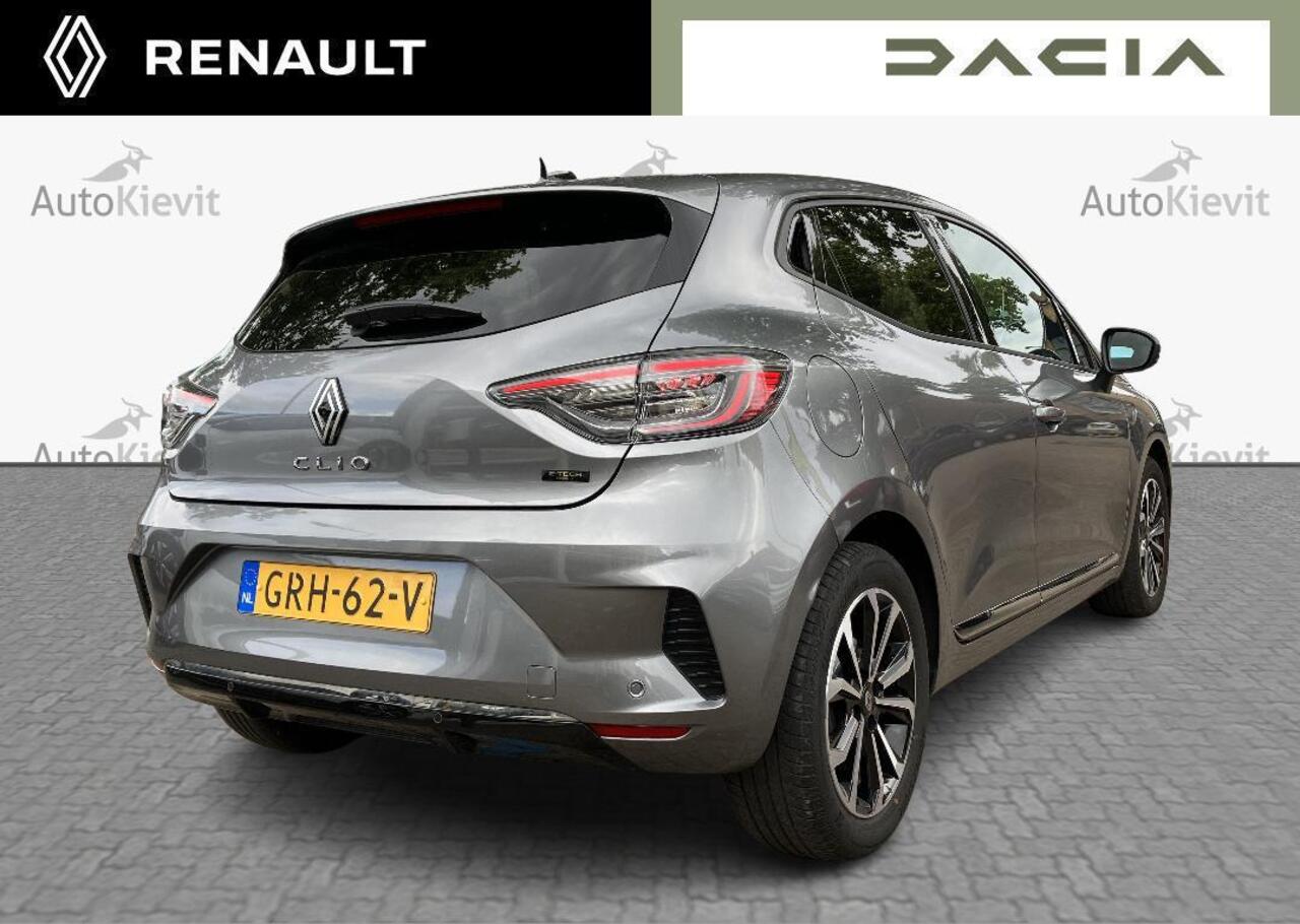 Renault CLIO 1.6 E-Tech Full Hybrid 145 techno