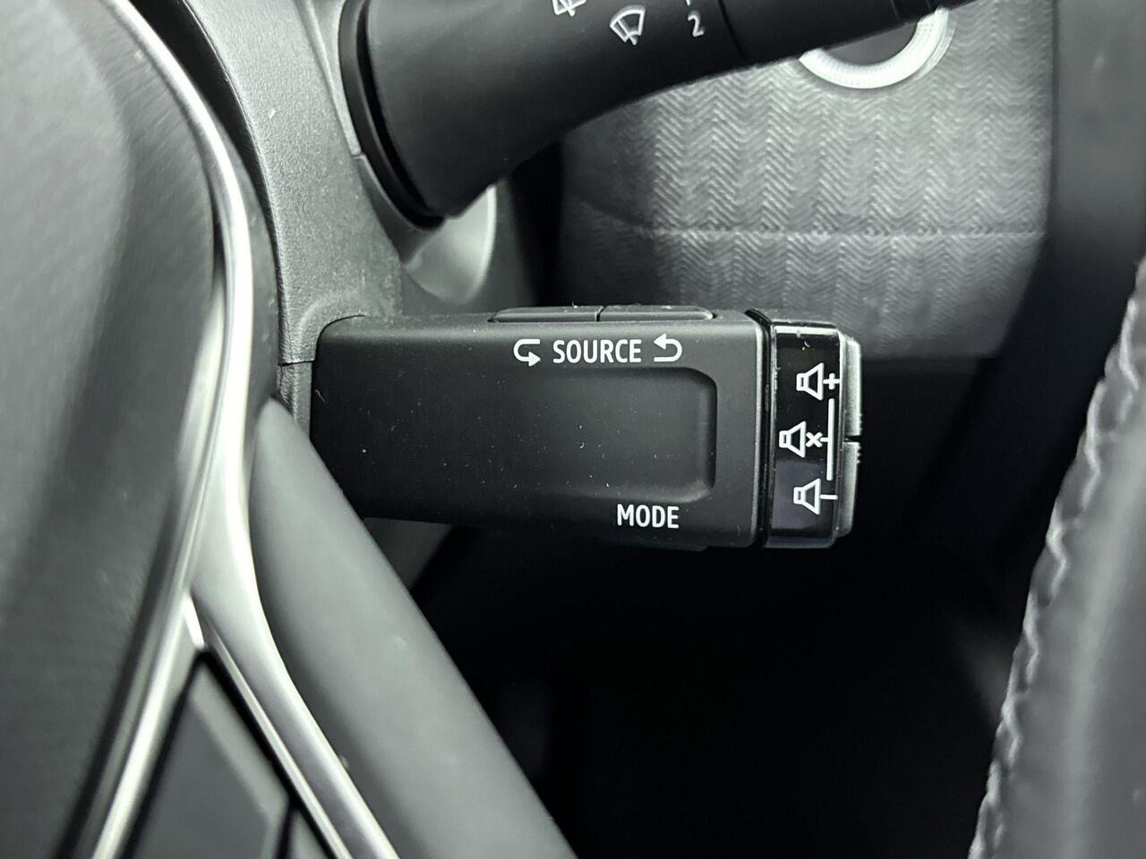 Renault CLIO 1.0 TCe 90 GPF techno | Achteruitrijcamera | Apple Carplay/Android Auto | Climate Control | Cruise Control | Keyless |