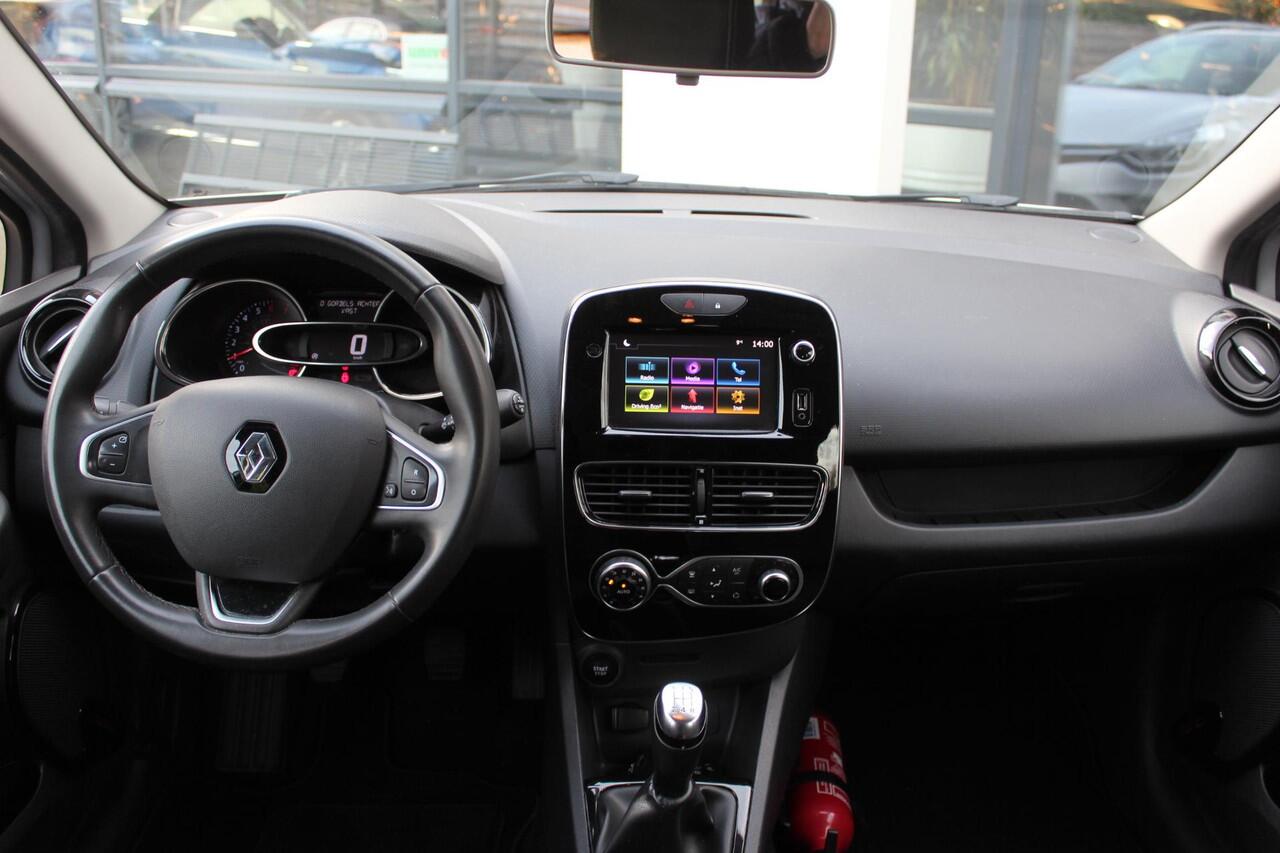 Renault CLIO Estate 0.9 TCe Limited