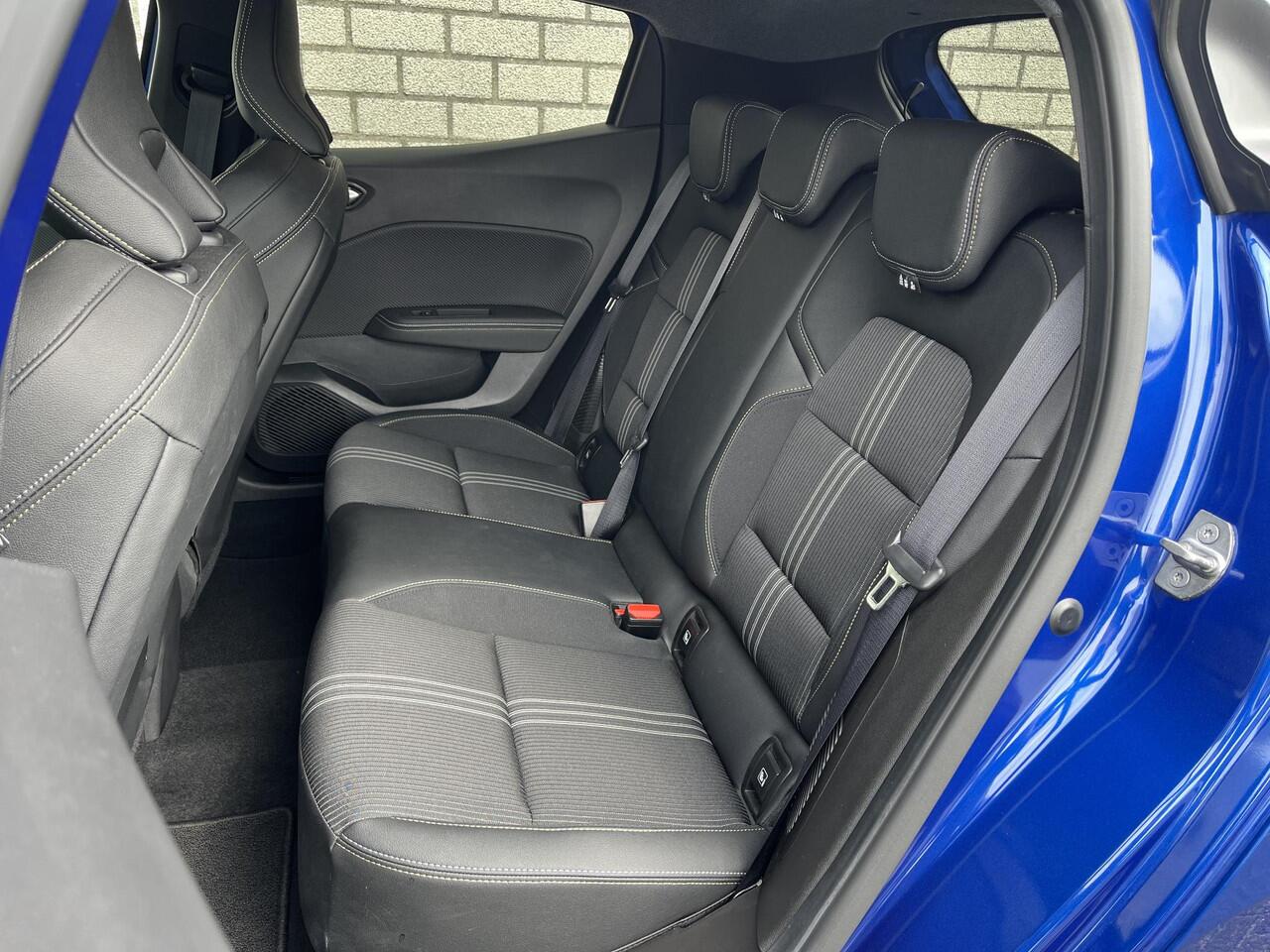 Renault CLIO 1.6 E-Tech Hybrid 145 E-Tech Engineered | Apple CarPlay / Android Auto | Achteruitrijcamera | Parkeersensoren V+A | DAB+ | Alpine | R.s