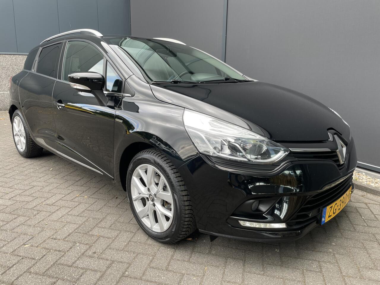 Renault CLIO Estate 0.9 TCe Limited Airco - Cruise control - Parkeersensoren achter - Navigatie full map - Mistlampen voor - Lederen stuurwiel - Dakrails