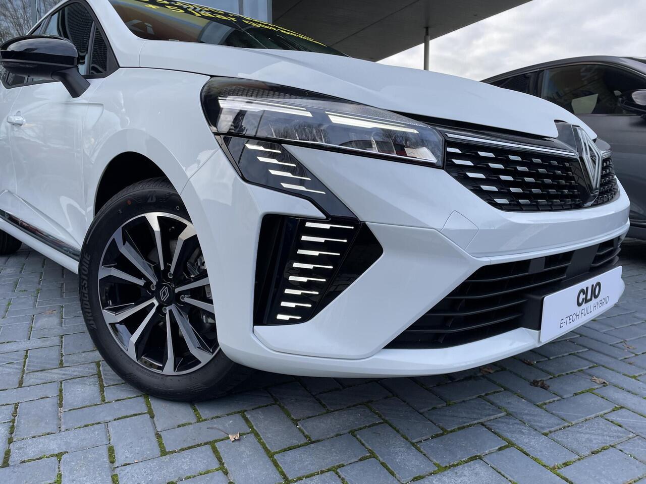 Renault CLIO 1.6 E-Tech Full Hybrid 145 techno / VOORRAAD ACTIE NIEUW! / 3000,- KORTING / 5 JAAR GARANTIE / OP=OP /