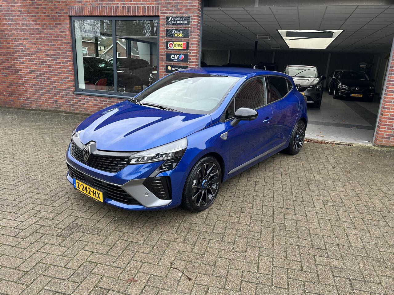 renault-clio-1.6-e-tech-full-hybrid