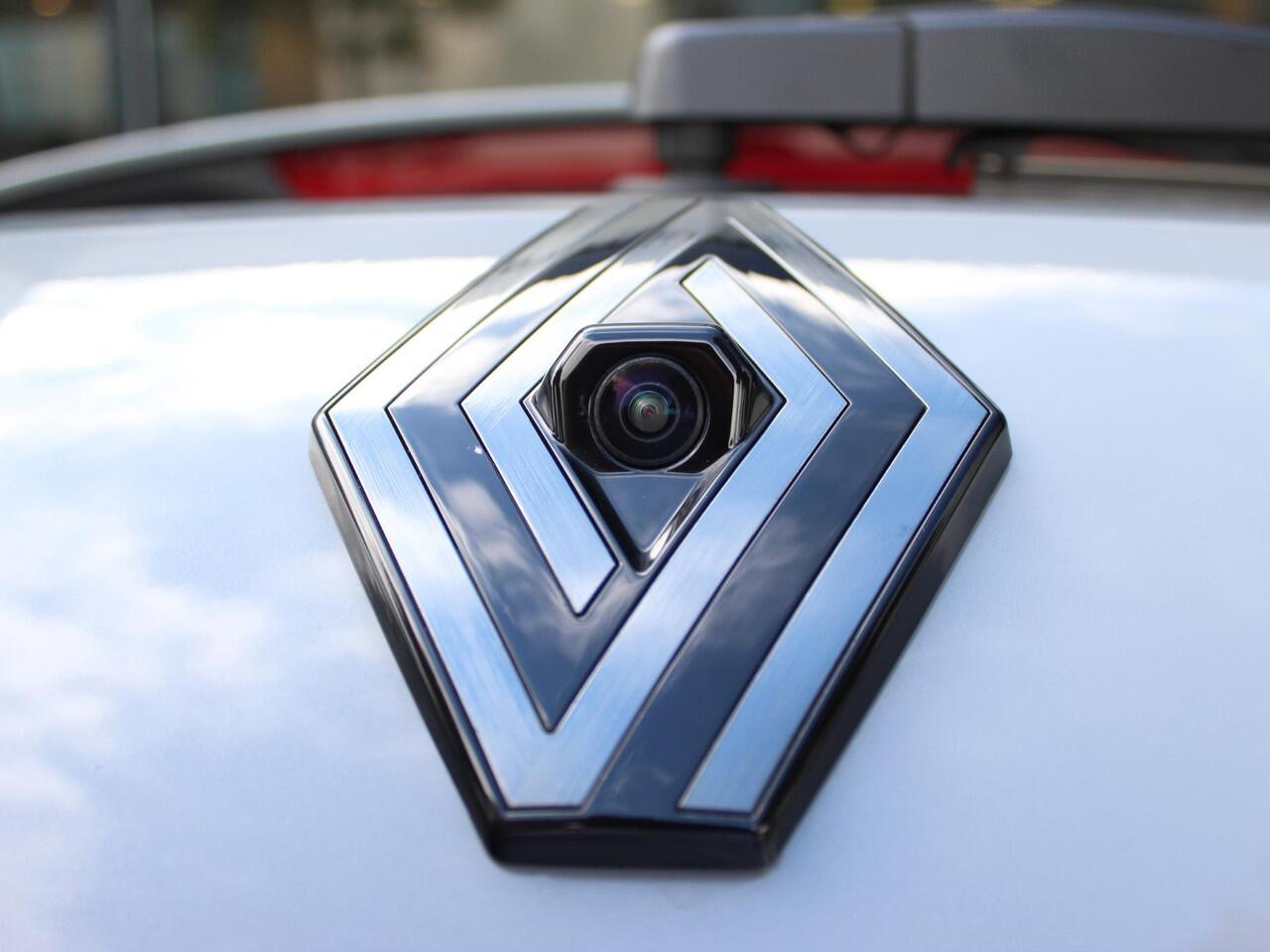 Renault CLIO 1.6 E-Tech Full Hybrid 145 esprit Alpine AUTOMAAT / PACK CITY PREMIUM / 9,3'' NAVI / 10.25'' DASHBOARD / ADAPT. CRUISE / CAMERA / PDC / CLIMATE / APPLE CARPLAY / ANDROID AUTO / PRIVACY GLASS / DAB+ / 17'' LMV