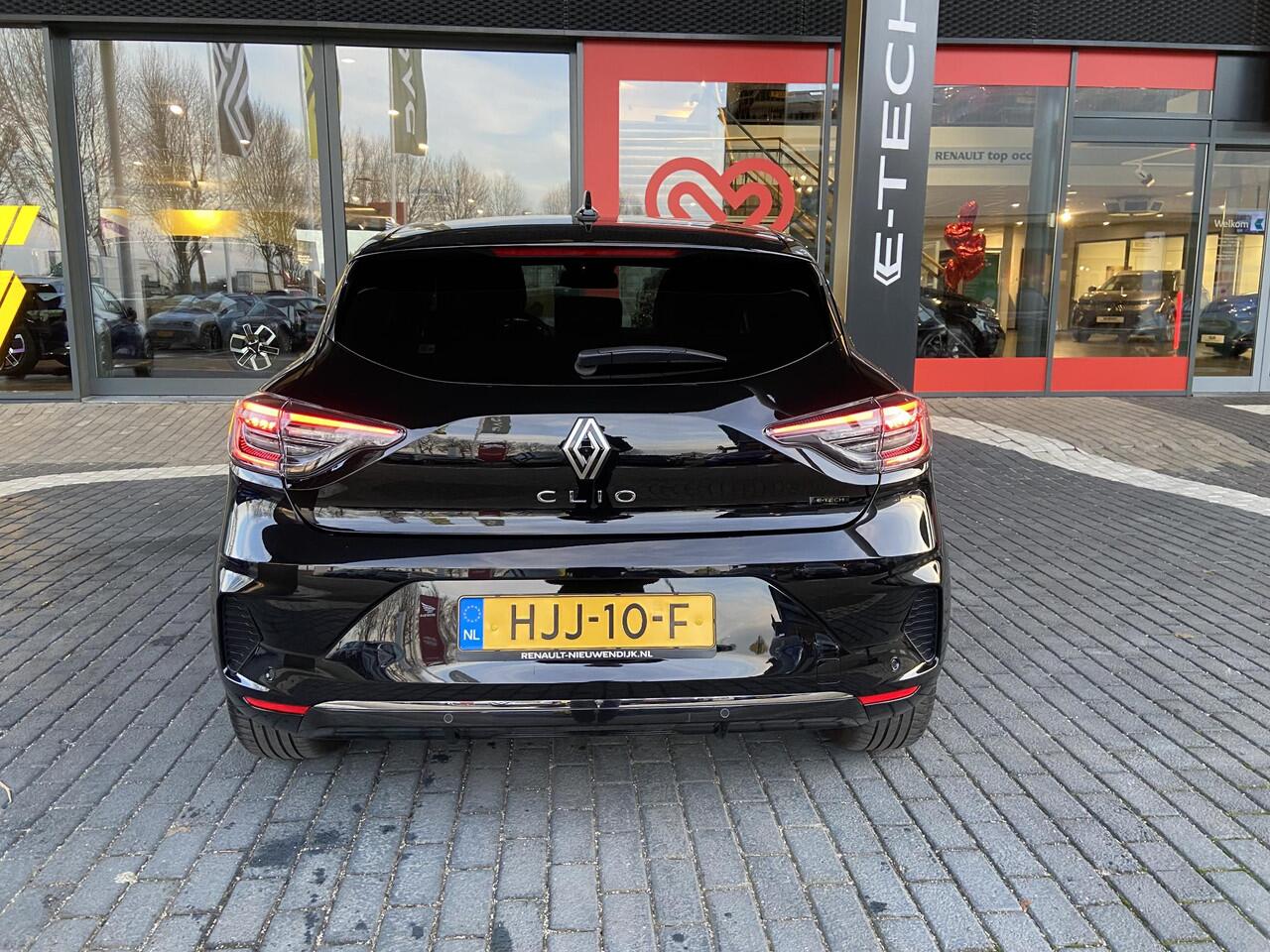Renault CLIO 1.6 E-Tech Full Hybrid 145 techno AUTOMAAT / LICHTMETAAL / PARKEERSENSOREN + CAMERA / NAVI / CRUISE CONTROL / 1E EIGENAAR!