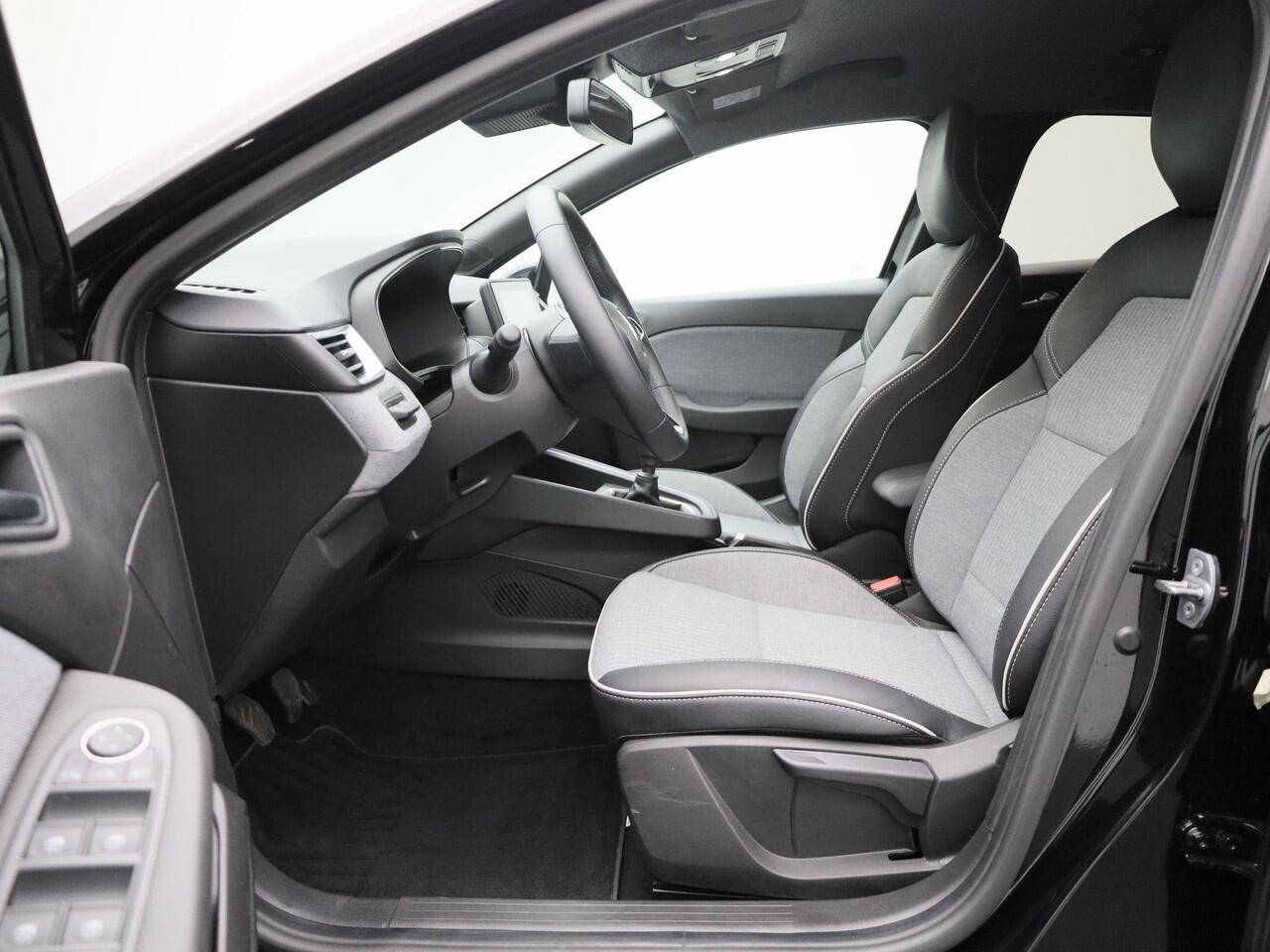 Renault CLIO 1.0 TCe 90PK GPF techno | Apple & Android Carplay | Navigatie | Climate Control | Parkeersensoren | Camera | Keyless Entry | Cruise Control | Keyless Entry |