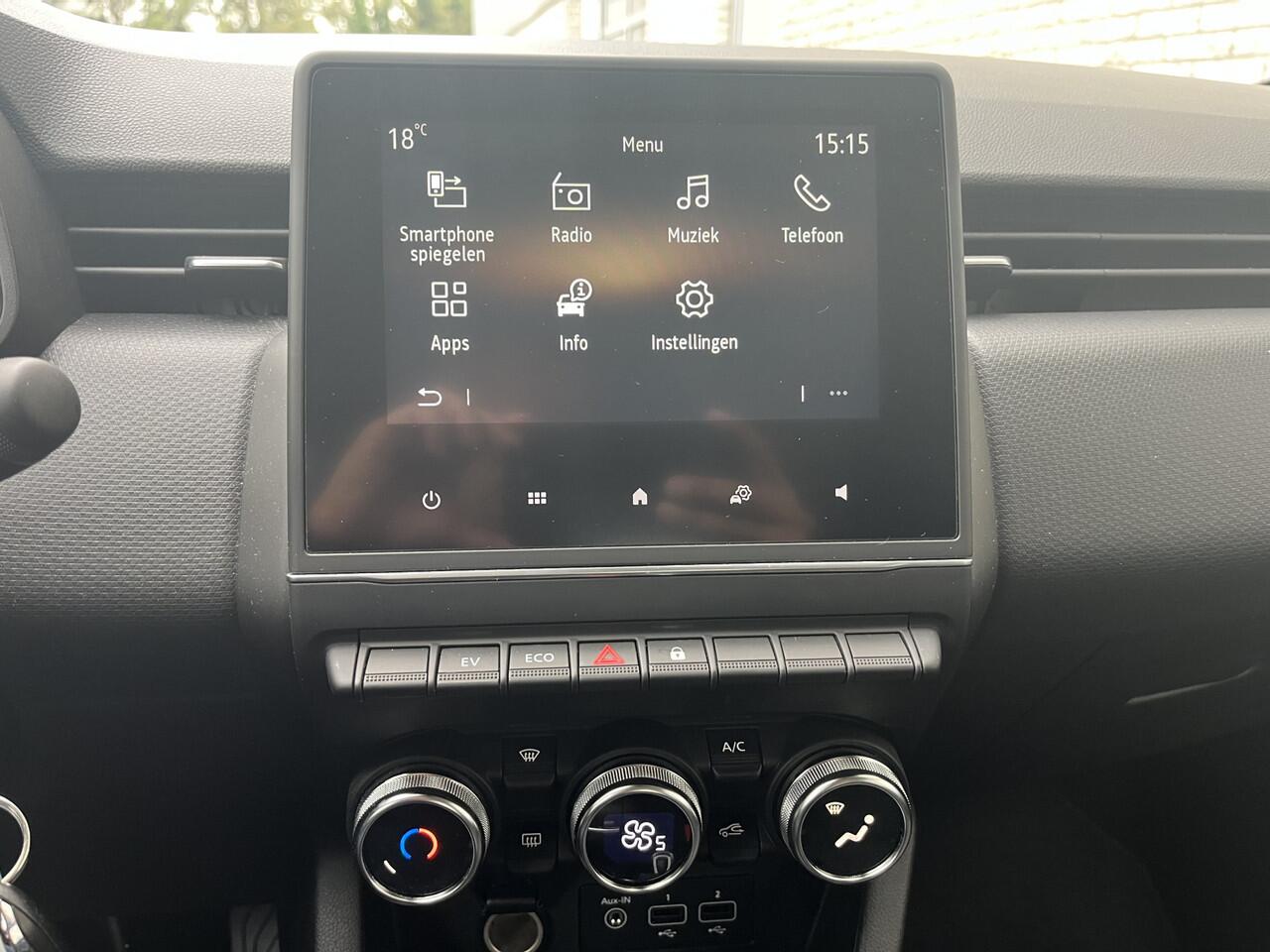 Renault CLIO 1.6 E-Tech Hybrid 140 Zen | automaat | hybride | parkeersensoren achter | climate control