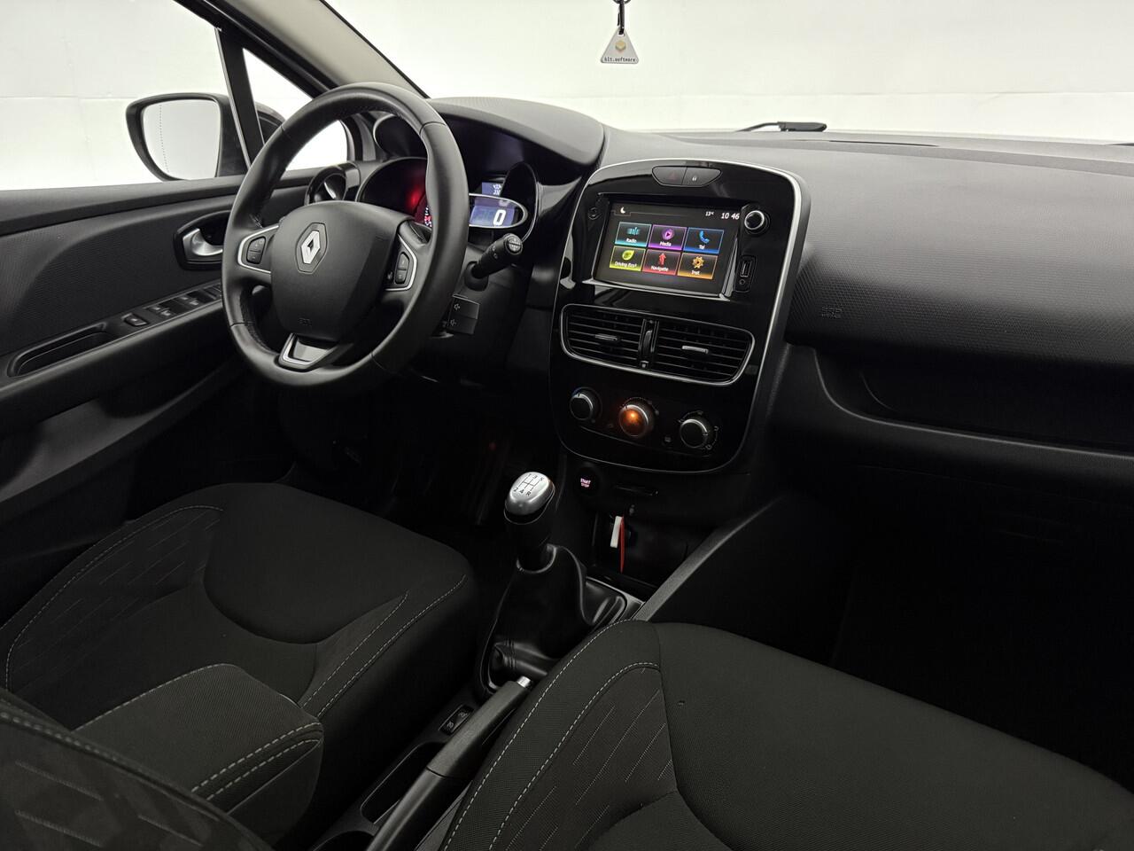 Renault CLIO 0.9 TCe Limited | Carplay | LED | Cruise | Airco | Navigatie | Keyless | Parkeersens.