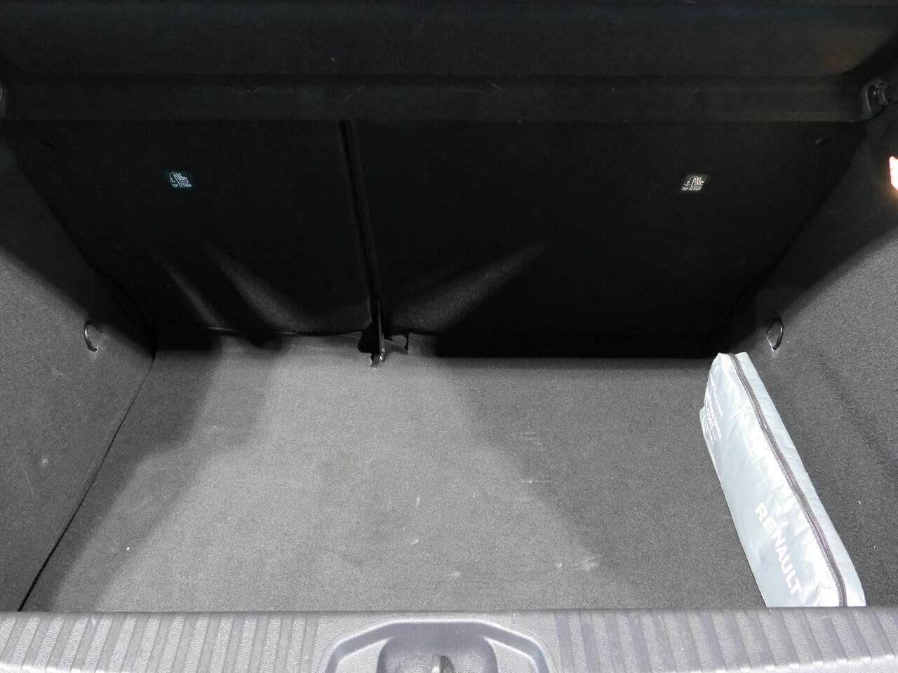 Renault CLIO 1.0 TCe 90 Techno *Dealer onderhouden & Groot scherm!* - Sensor v+a, camera, navi