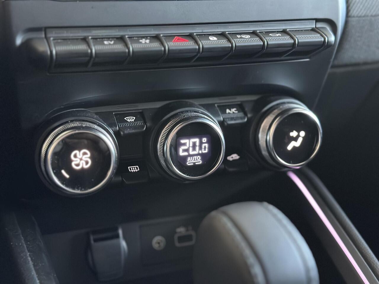 Renault CLIO 1.6 E-Tech full hybrid 145 esprit Alpine | 360° CAMERA | ADAPTIVE CRUISECONTROL | BOSE AUDIOSYSTEEM | BLIS