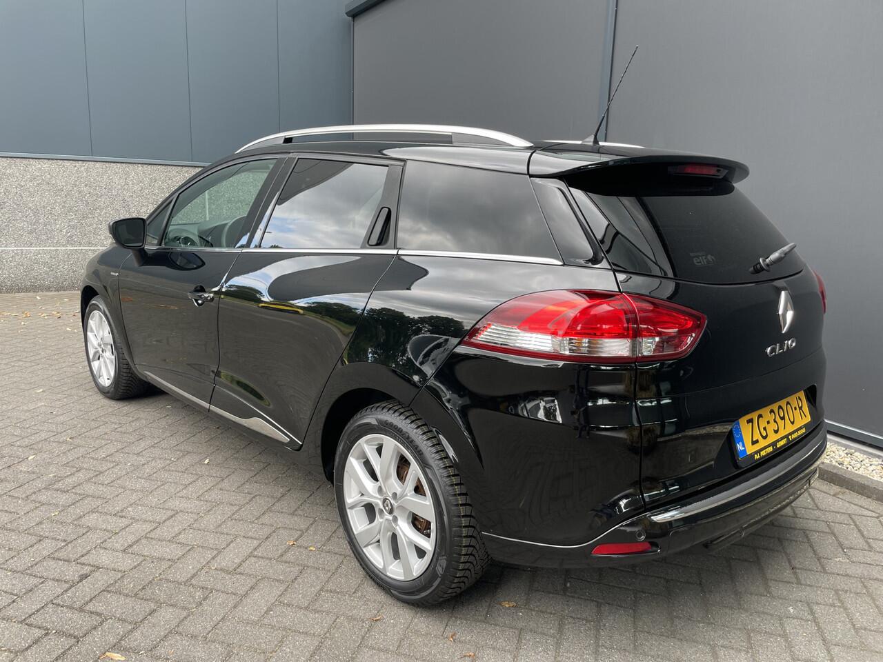 Renault CLIO Estate 0.9 TCe Limited Airco - Cruise control - Parkeersensoren achter - Navigatie full map - Mistlampen voor - Lederen stuurwiel - Dakrails
