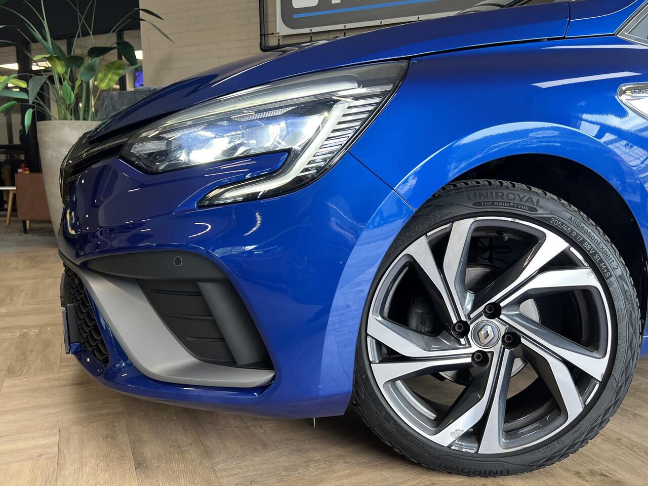 Renault CLIO 1.0 TCe 90 | R.S. Line | Bose | Groot Navi | 360 Camera | Stoerlverwarming | 17 " | Cruise control | LED |