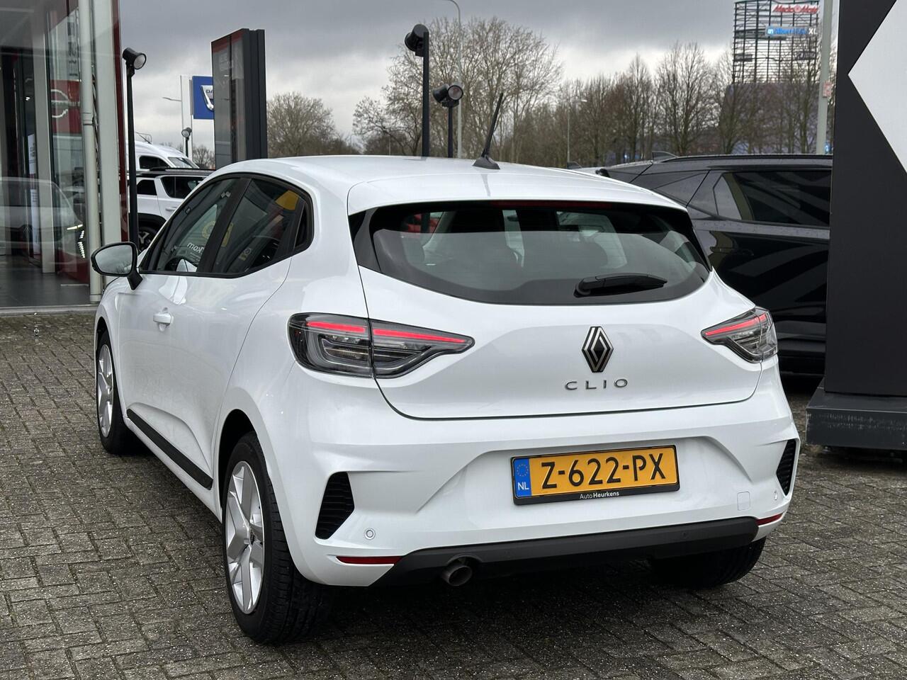 Renault CLIO TCe 90 Evolution | Origineel NL l EX-DEMO | BTW-Auto | Apple Carplay & Android Auto |